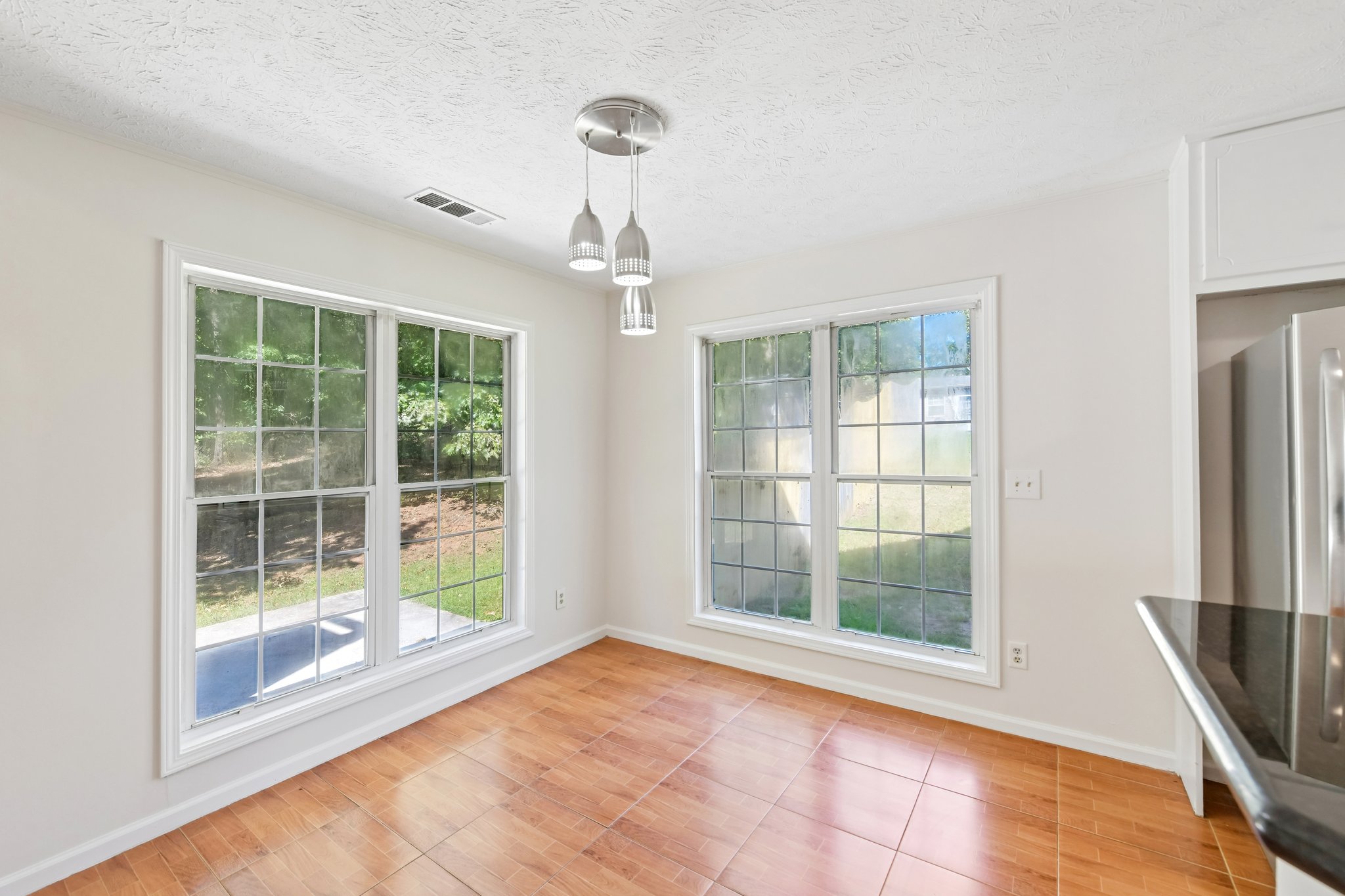 Photo 16 of 38 of 206 Northwind Dr, Stockbridge, GA