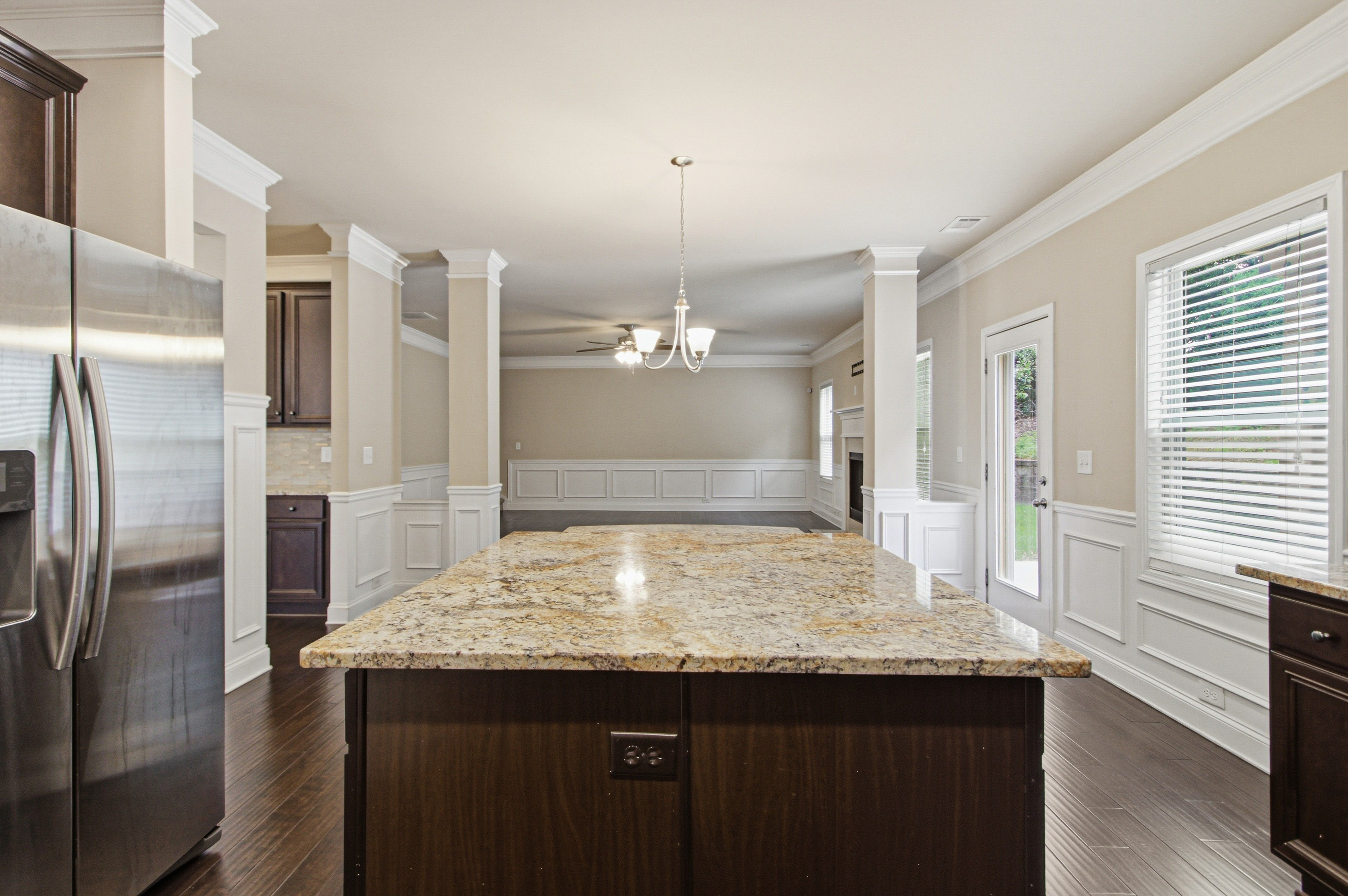 Photo 14 of 41 of 114 Madison St, Canton, GA