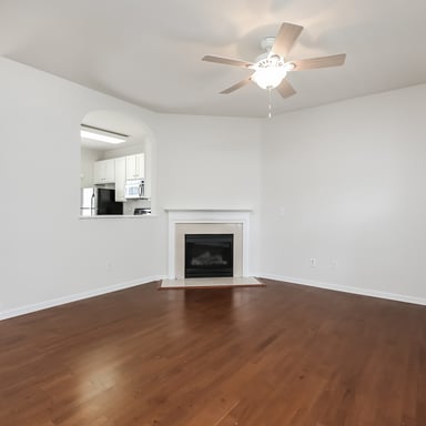 Property photo 3 of 109 Pine Walk Dr