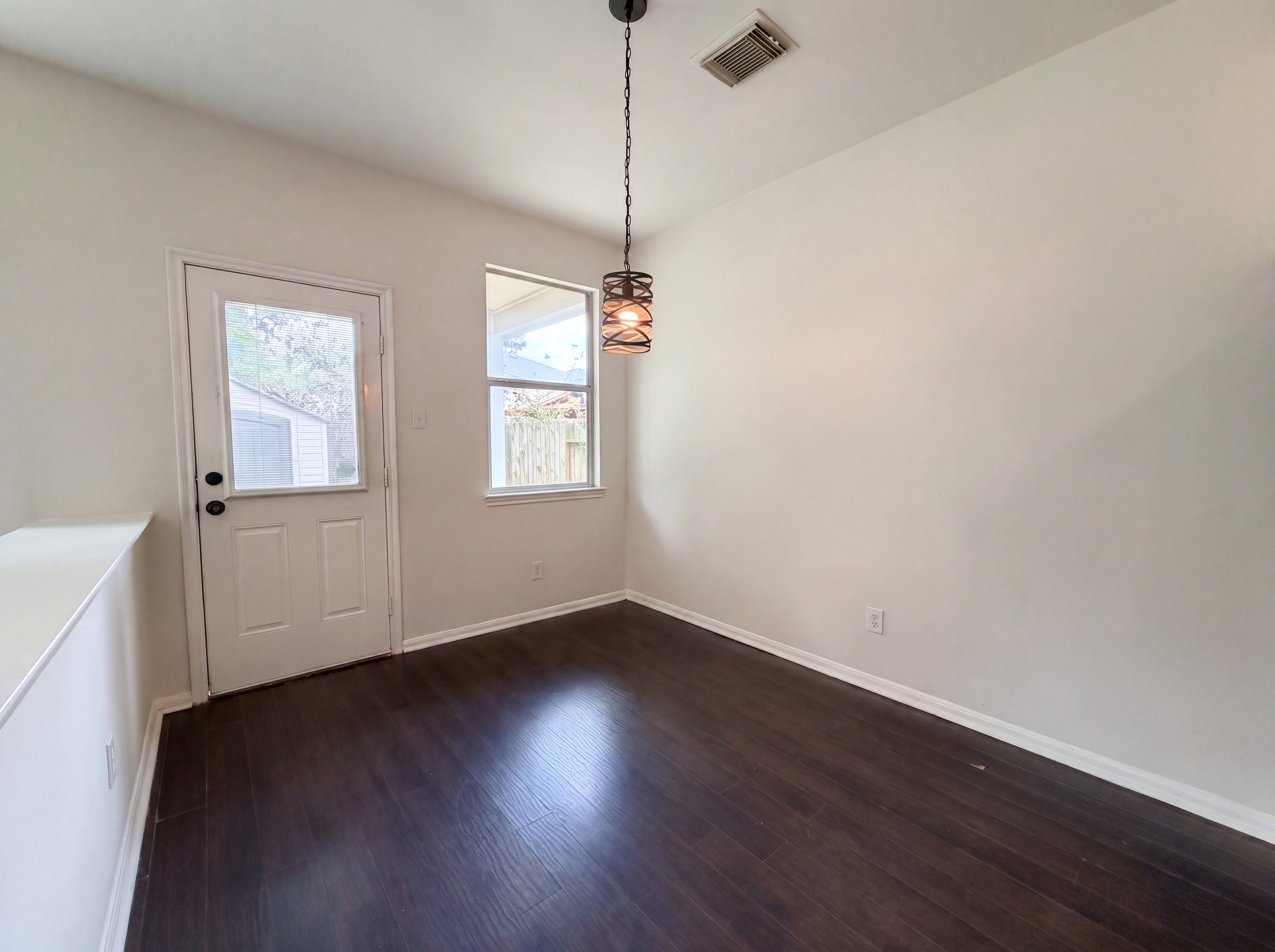 Photo 6 of 23 of 16107 Horseshoe Hill Ct, Cypress, TX