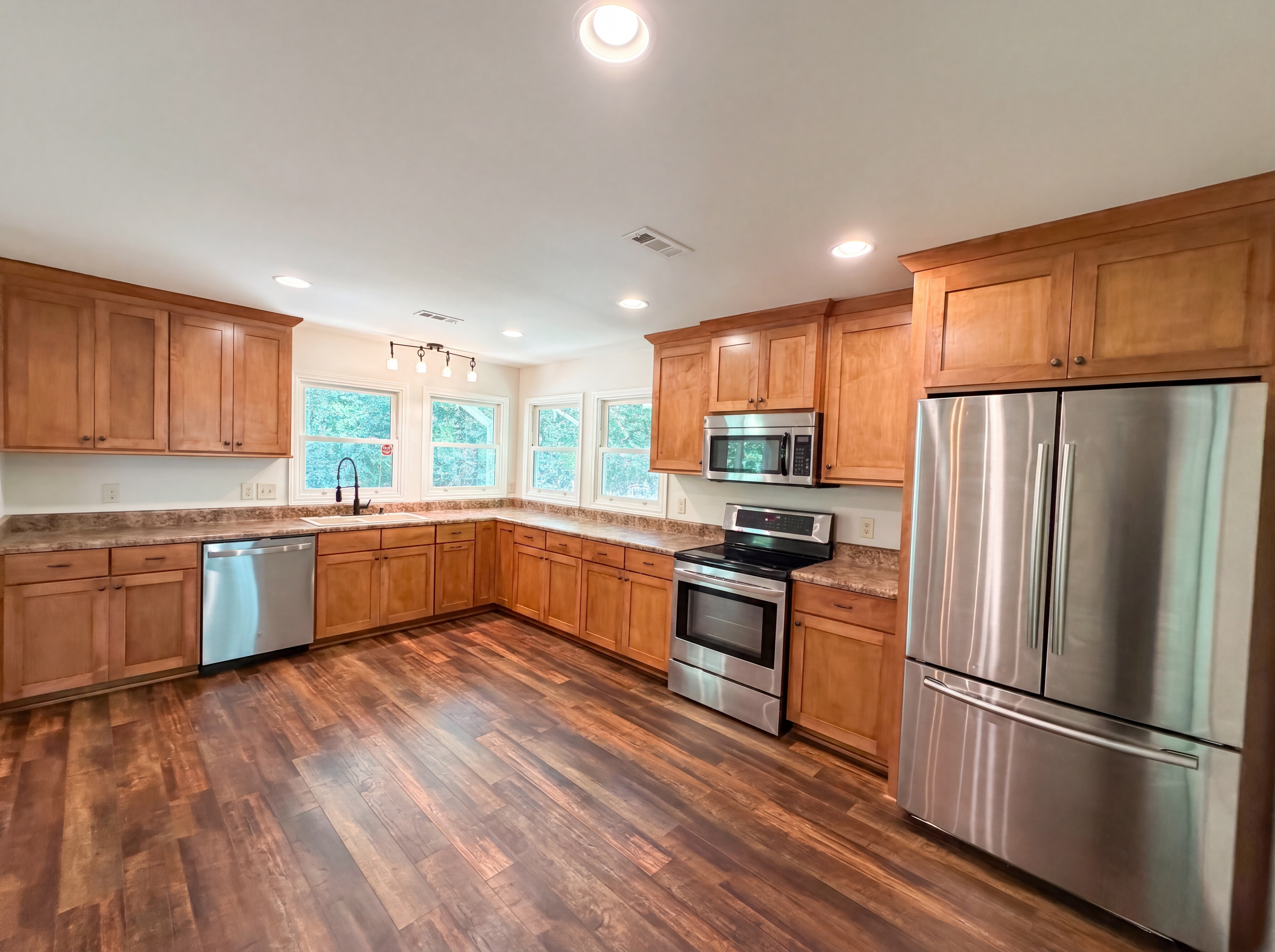 Photo 9 of 32 of 414 Ray Blackley Rd, Inman, SC