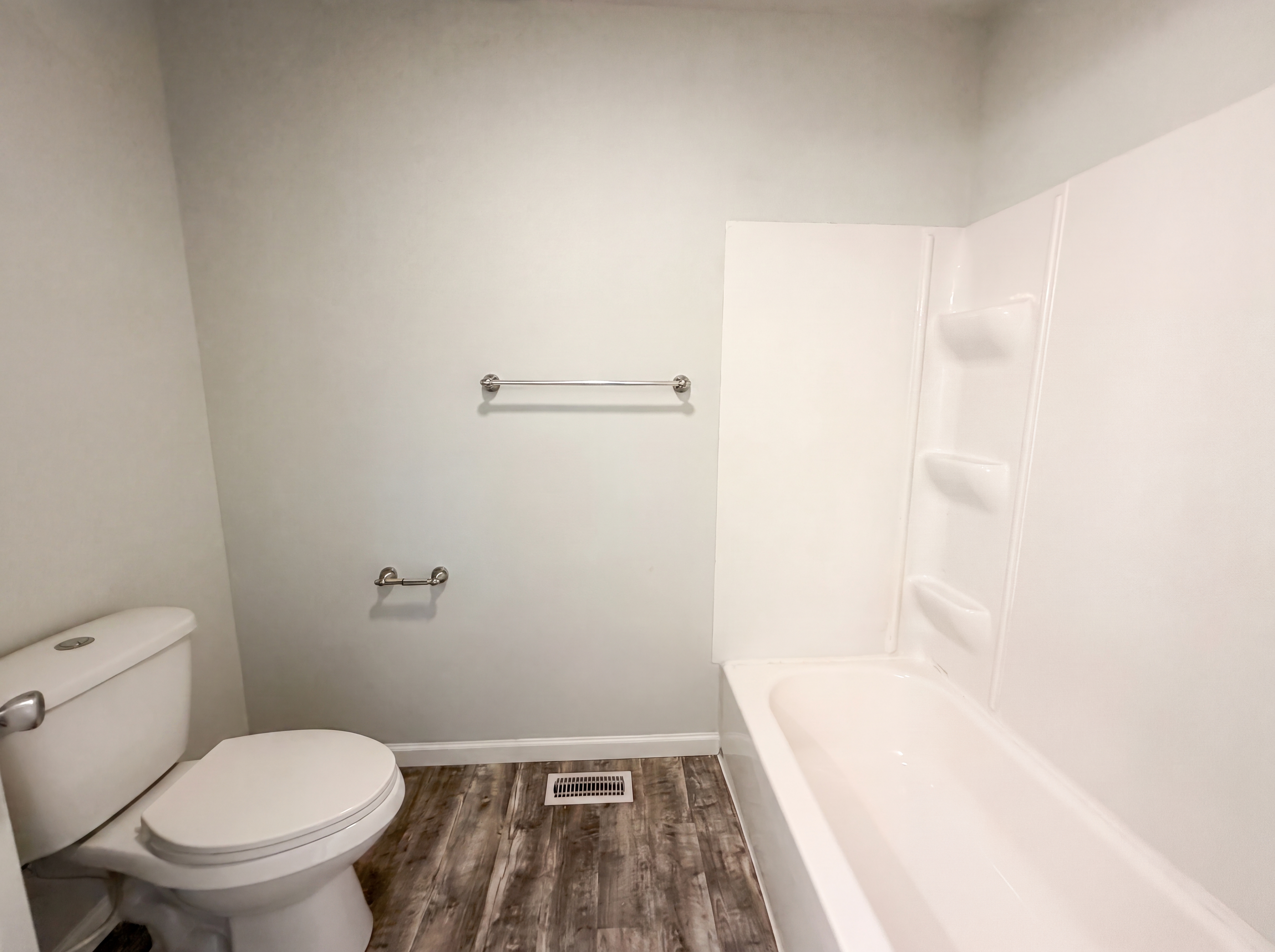 Photo 10 of 16 of 108 S Heflin St, Indianapolis, IN