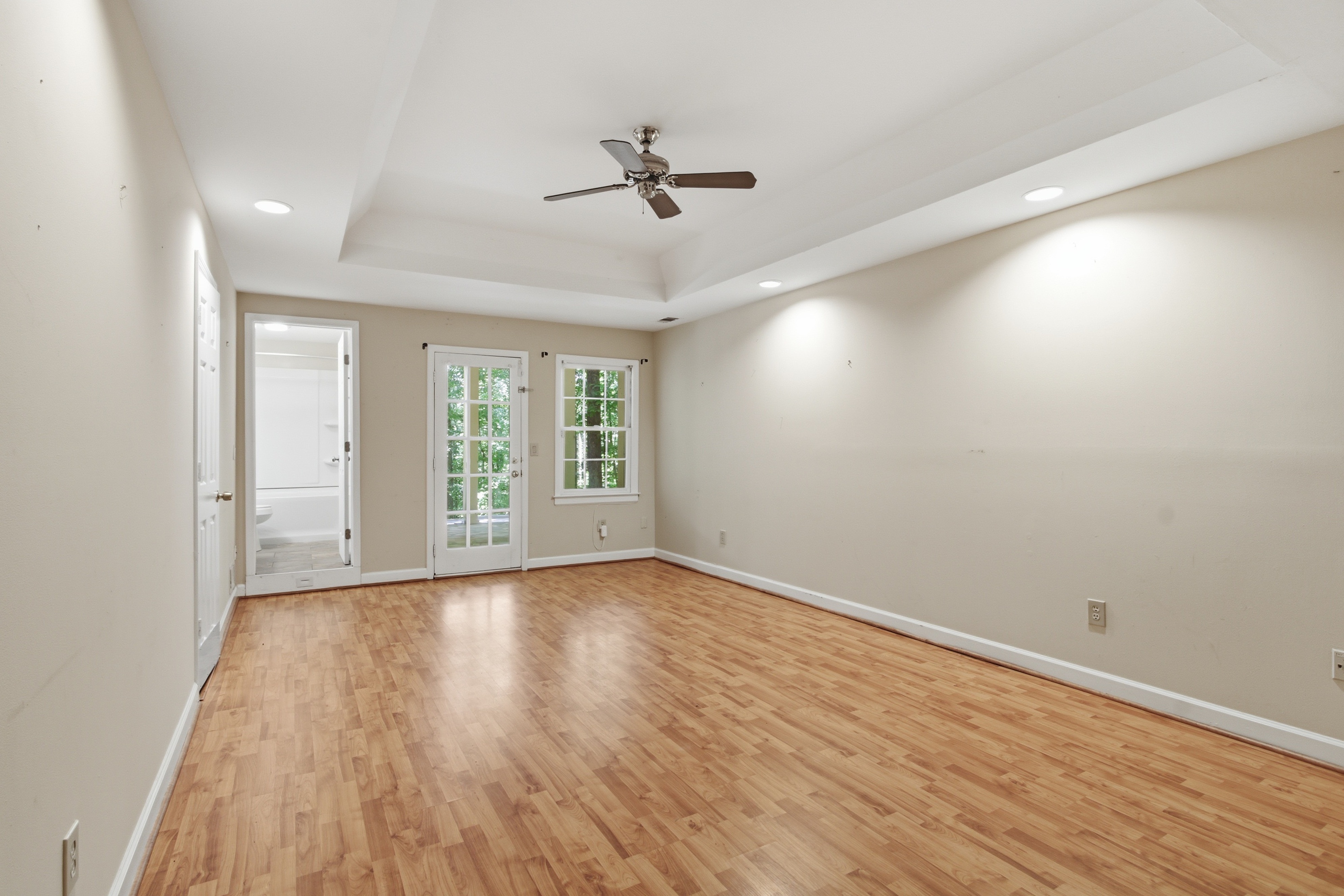 Photo 30 of 46 of 4003 Oakview Ct, Alpharetta, GA