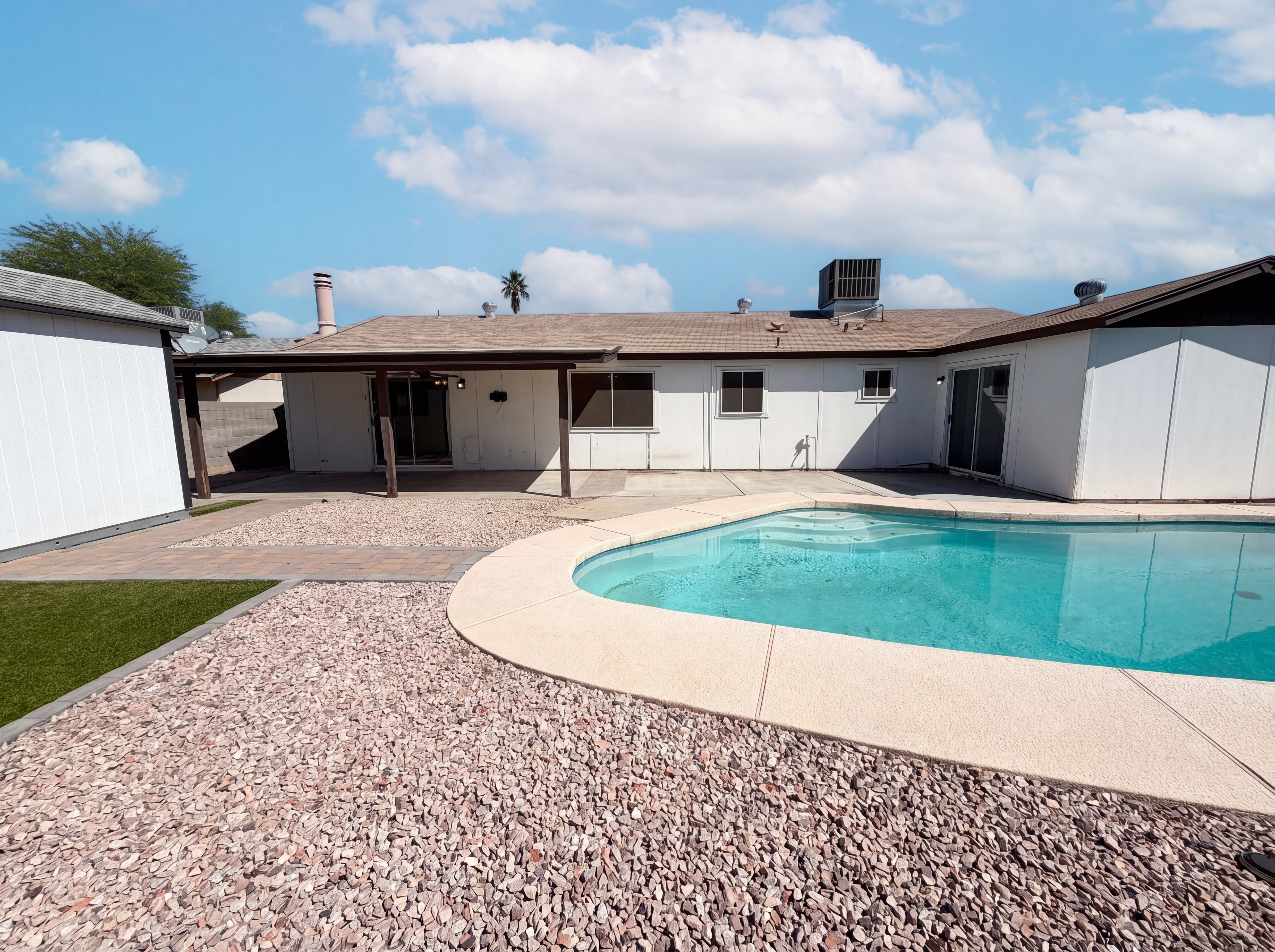 Photo 28 of 32 of 8107 W Meadowbrook Ave, Phoenix, AZ