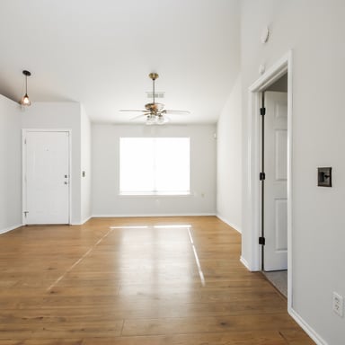 Property photo 3 of 9833 N 43rd East Ave