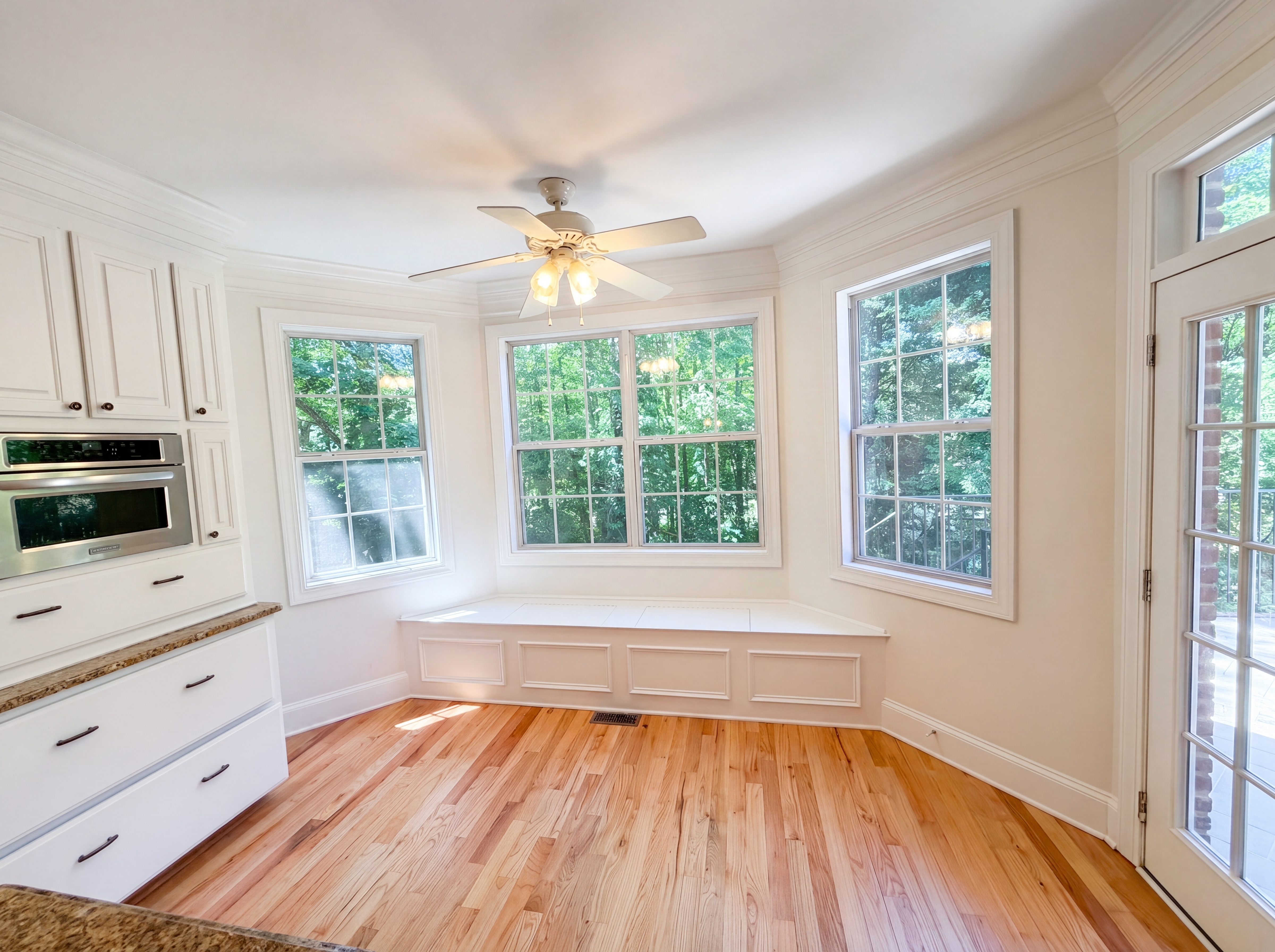 Photo 16 of 48 of 116 Crosscreek Dr, Columbia, SC