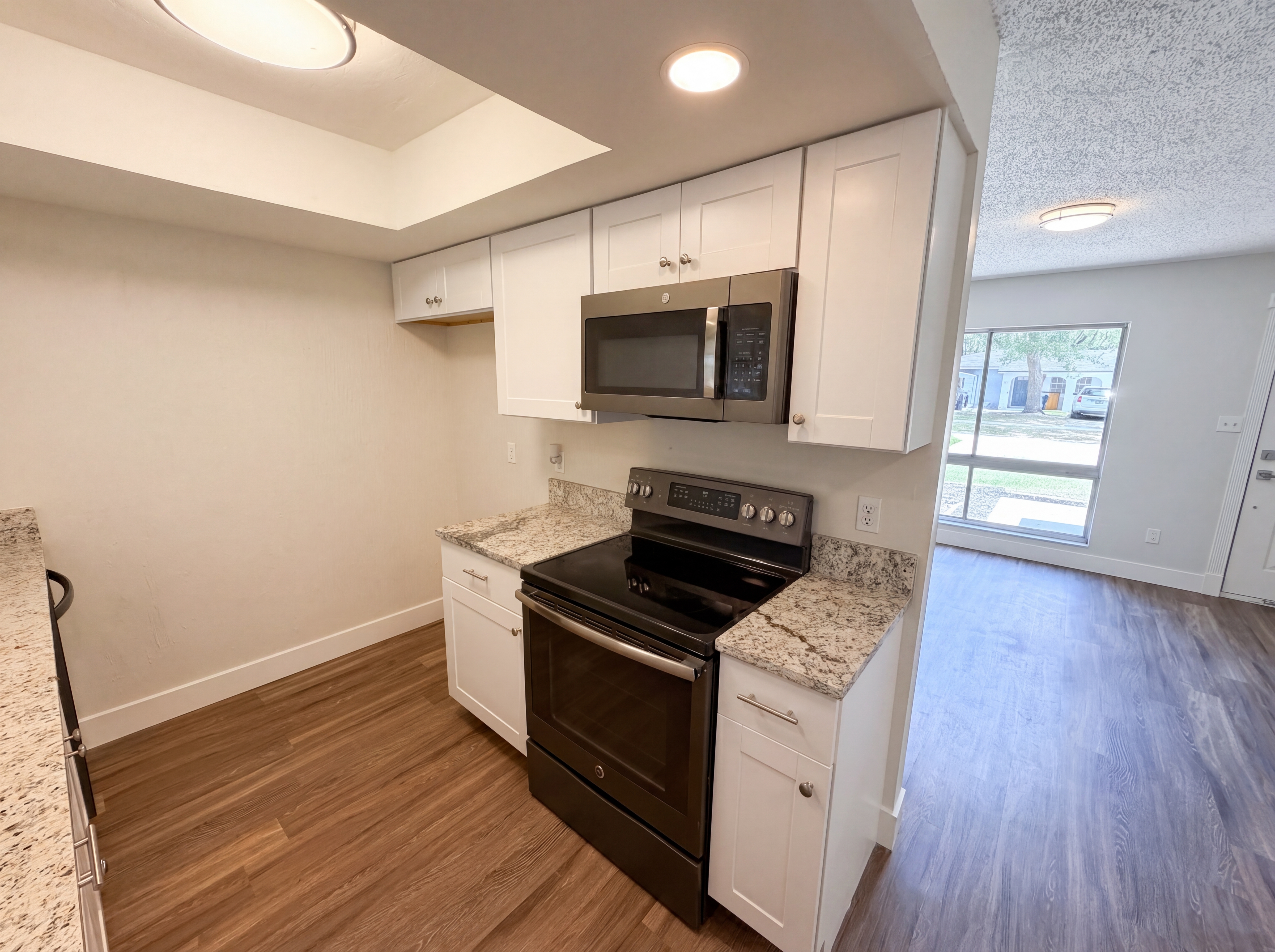 Photo 18 of 25 of 2768 Galatian Pl, Orlando, FL