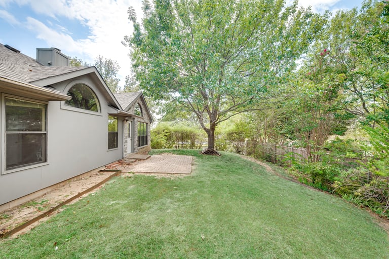 Photo 25 of 27 - 701 Long Hill Ct, McKinney, TX 75071