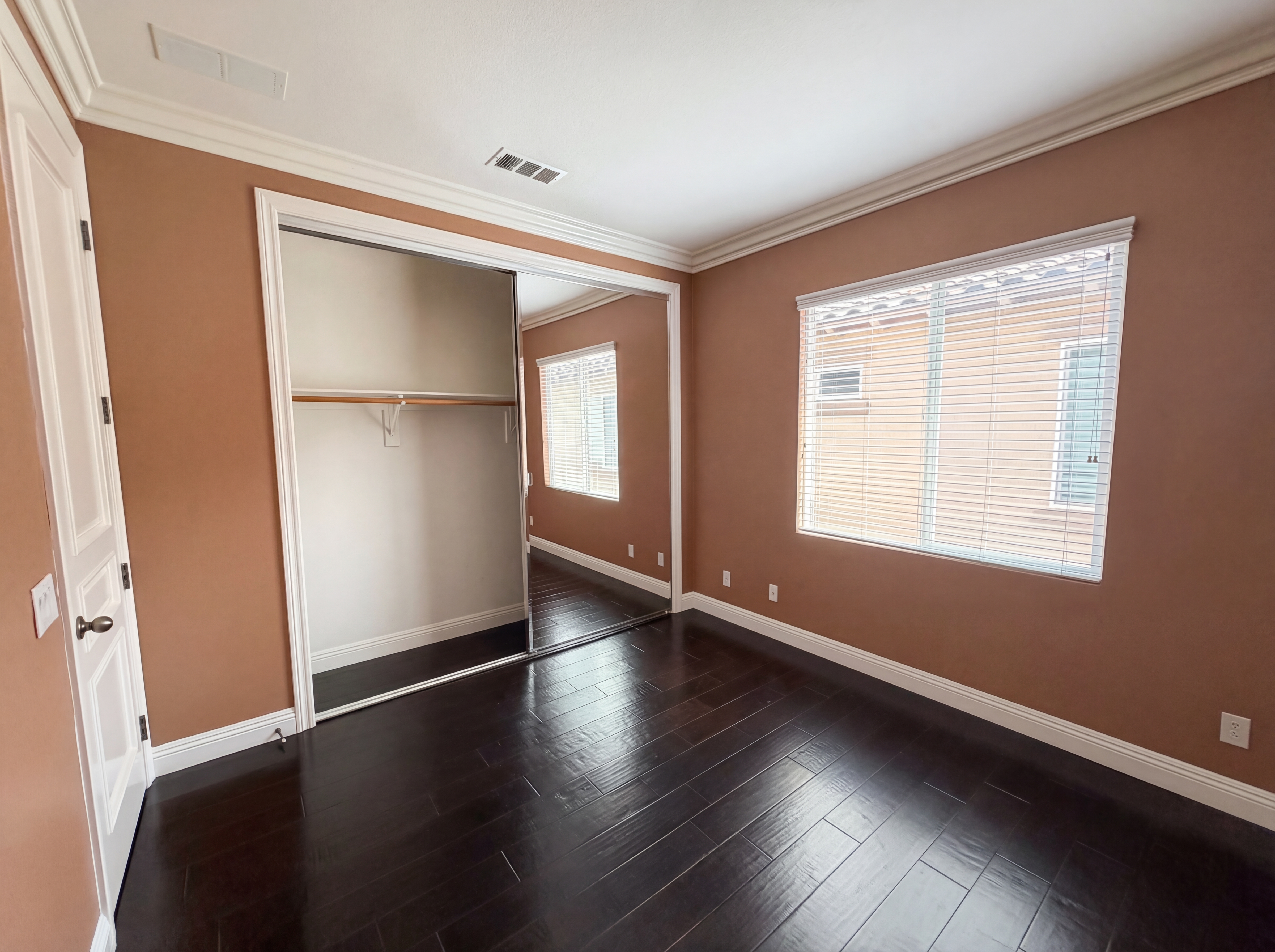 Photo 4 of 60 of 23 Plaza Modena, Lake Elsinore, CA