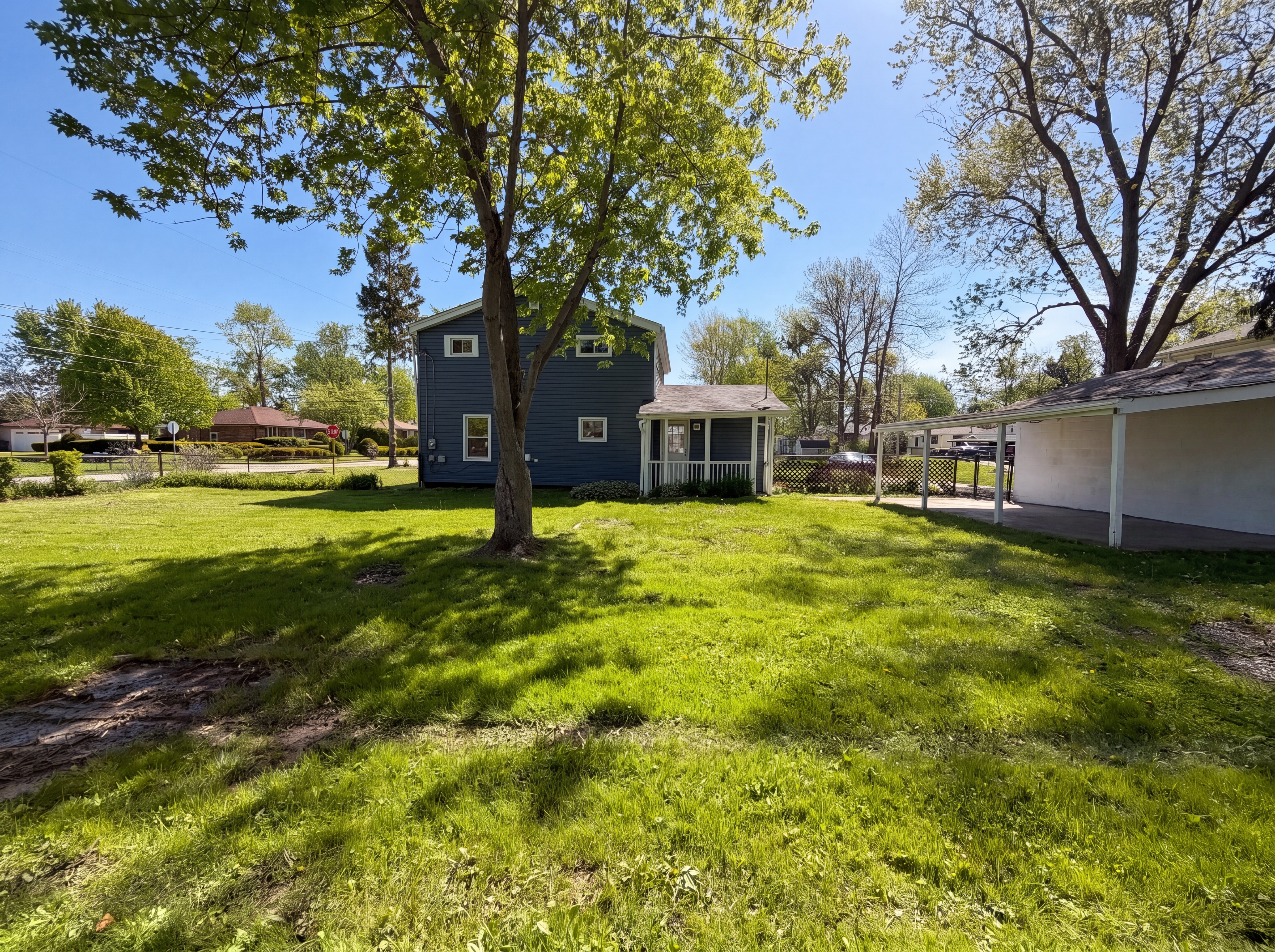 Photo 5 of 21 of 10338 Electric Blvd, Northfield, OH