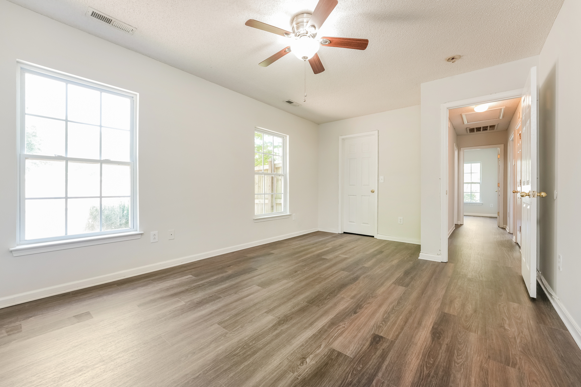 Photo 4 of 15 of 159 Old Tree Rd, Goose Creek, SC