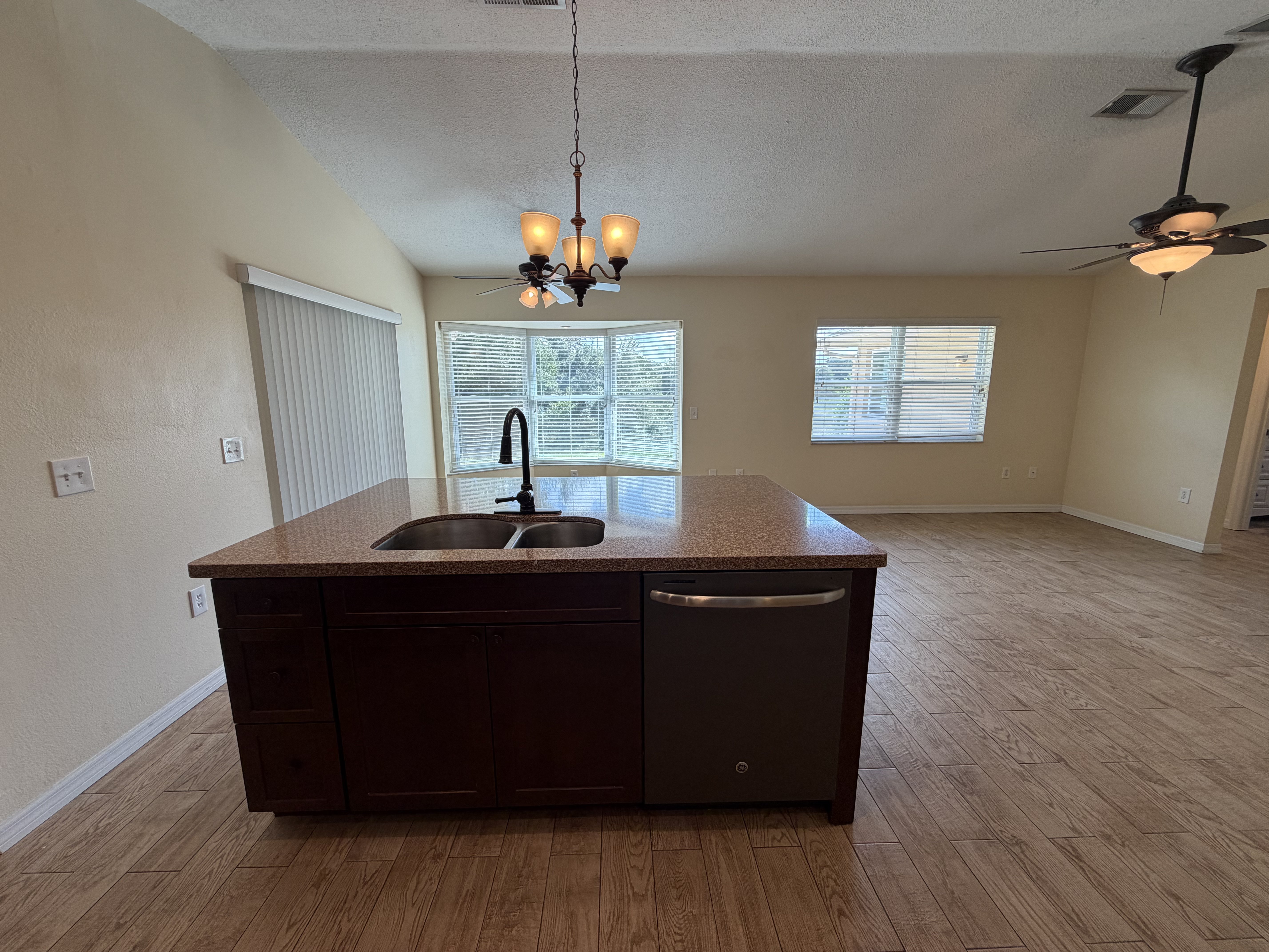 Photo 18 of 44 of 4573 Bayridge Ct, Spring Hill, FL