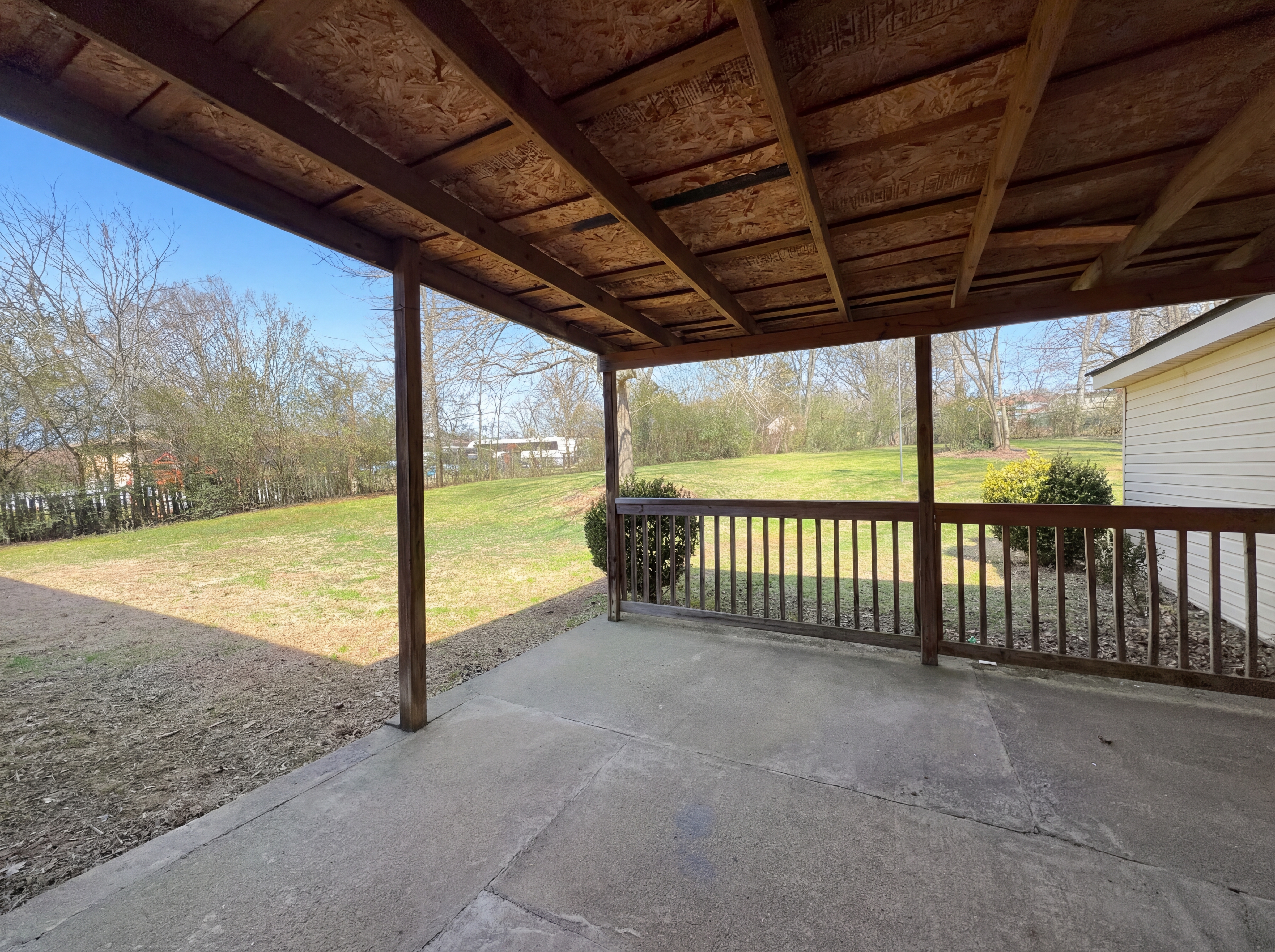 Photo 15 of 17 of 103 Linda Dr, Hendersonville, TN