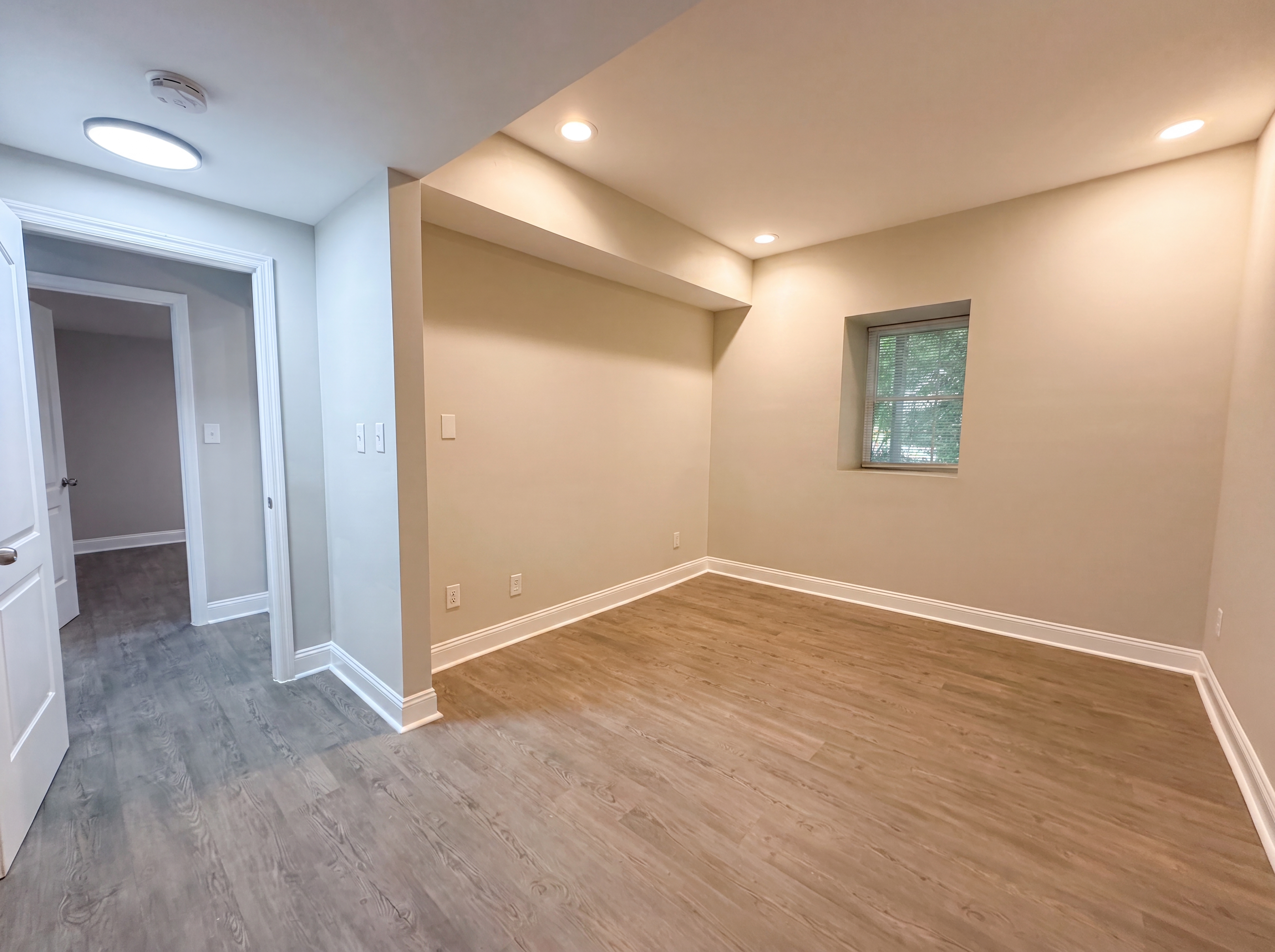 Photo 14 of 27 of 2801 Shades Crest Rd, Vestavia Hills, AL