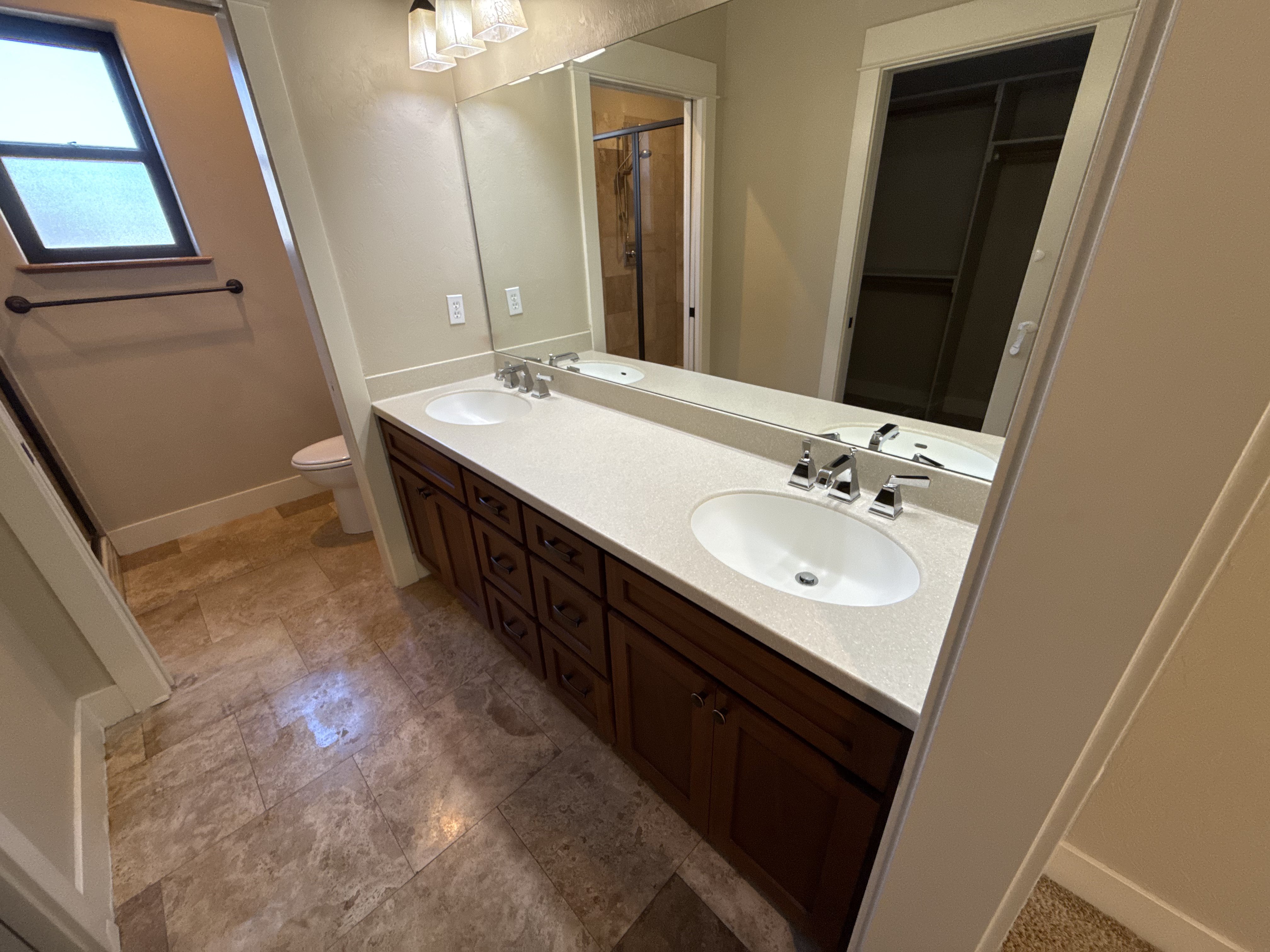 Photo 20 of 26 of 1125 W 28th Ave, Eugene, OR