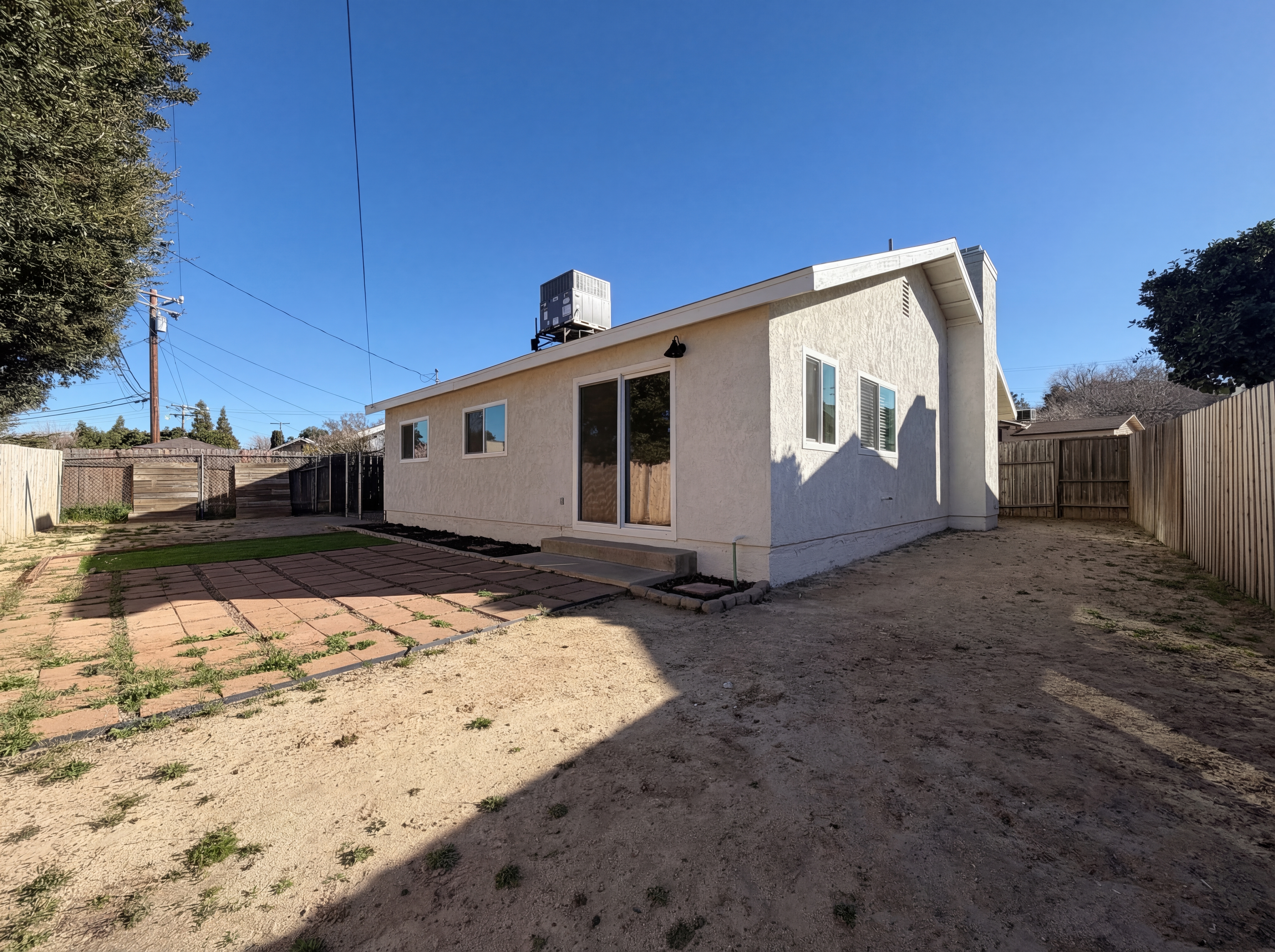 Photo 5 of 21 of 14719 Sandy Ridge Rd, Lake Hughes, CA