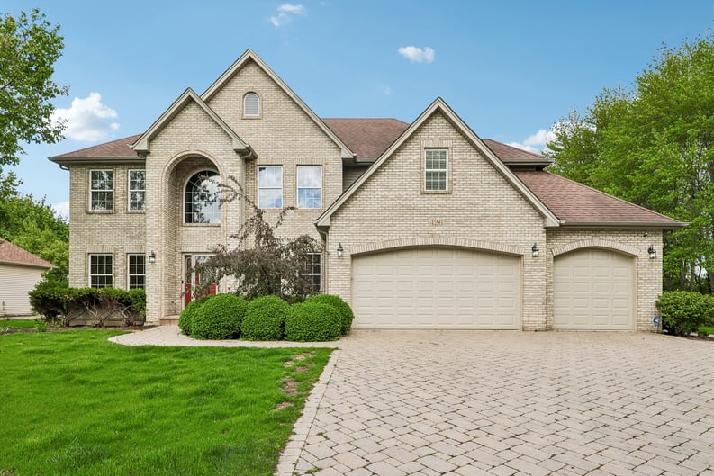 Property photo 1 of 426 Heatherwood Dr