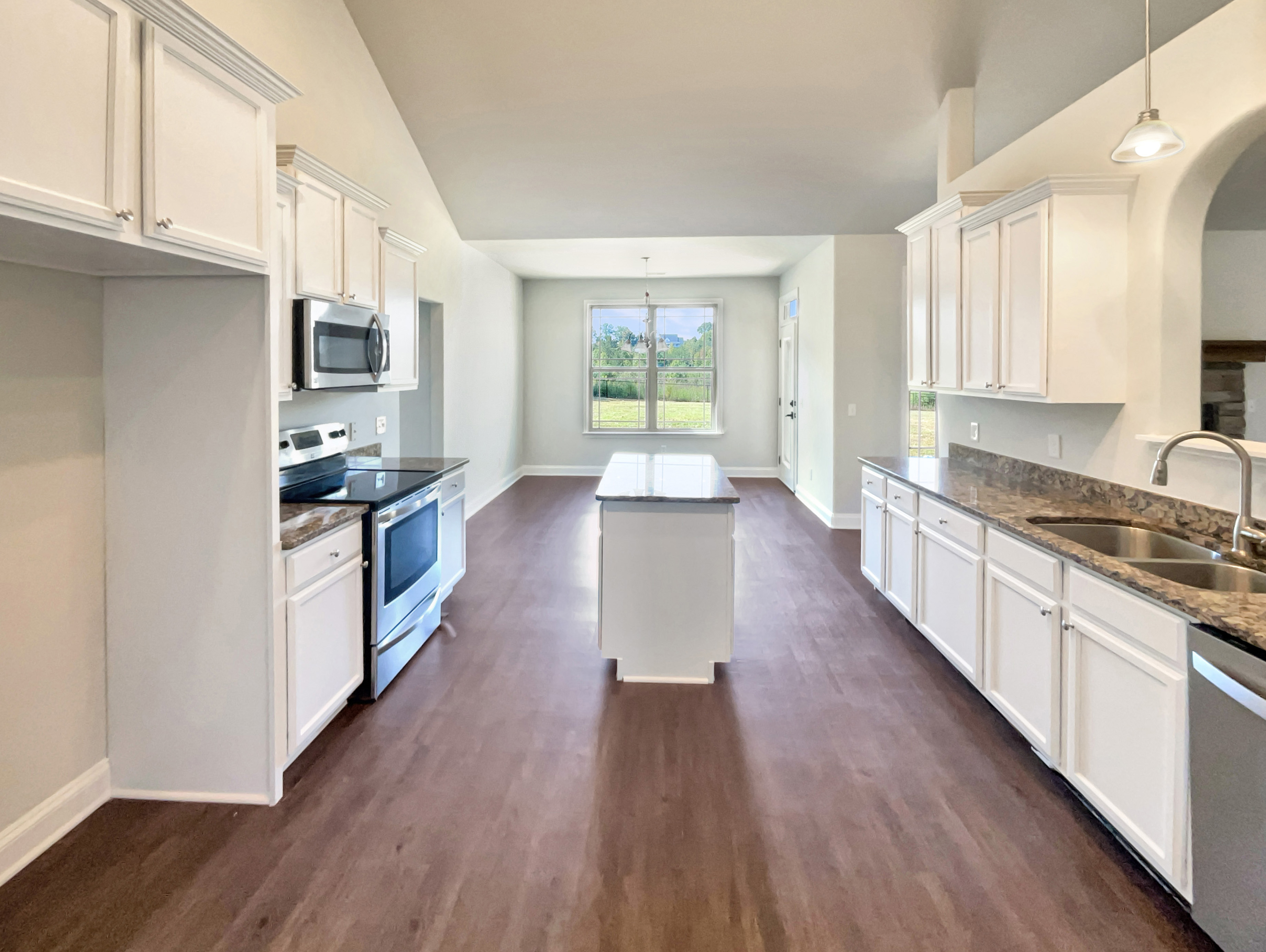 Photo 9 of 23 of 917 Garnet Cir, Chesnee, SC