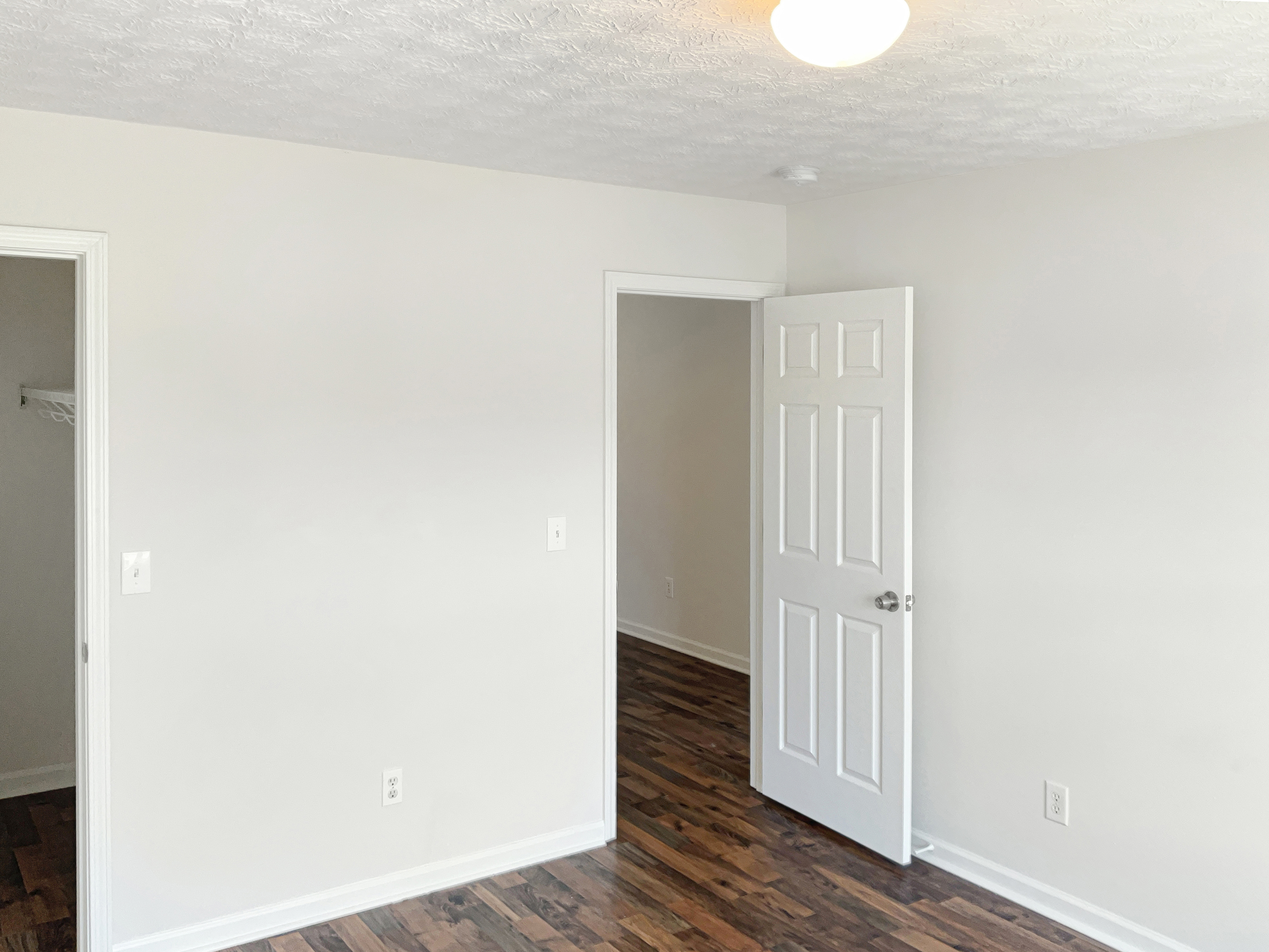 Photo 16 of 22 of 4890 Heritage Cir, Atlanta, GA