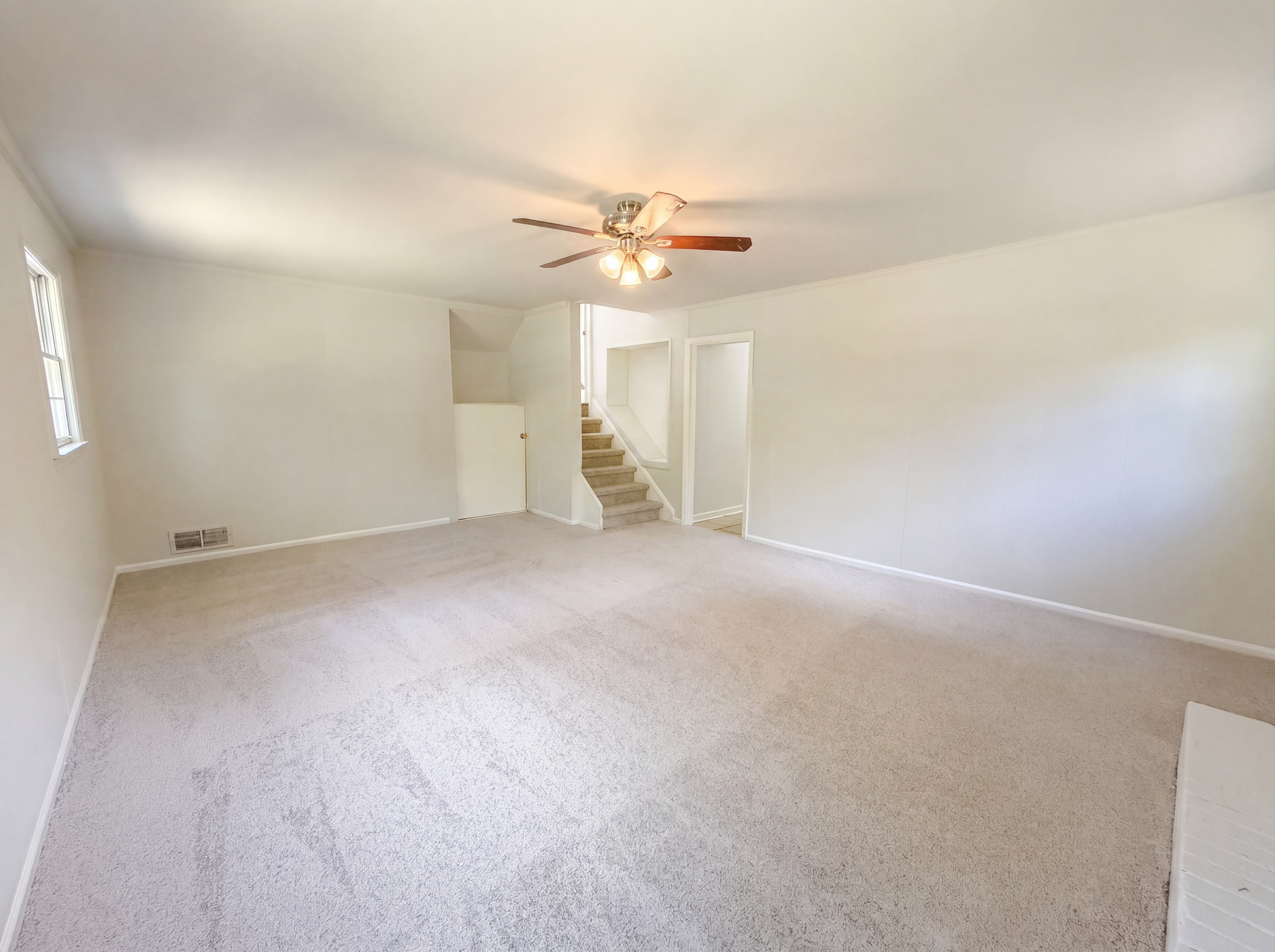 Photo 9 of 22 of 2650 Oxbow Way SW, Marietta, GA