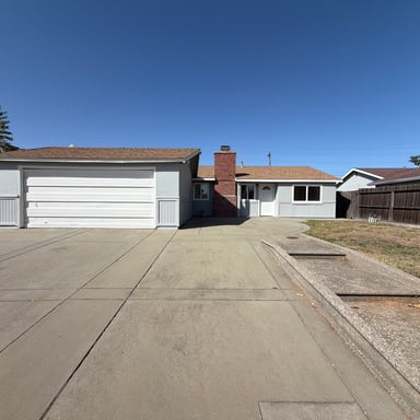 Property photo 1 of 10605 Olson Dr