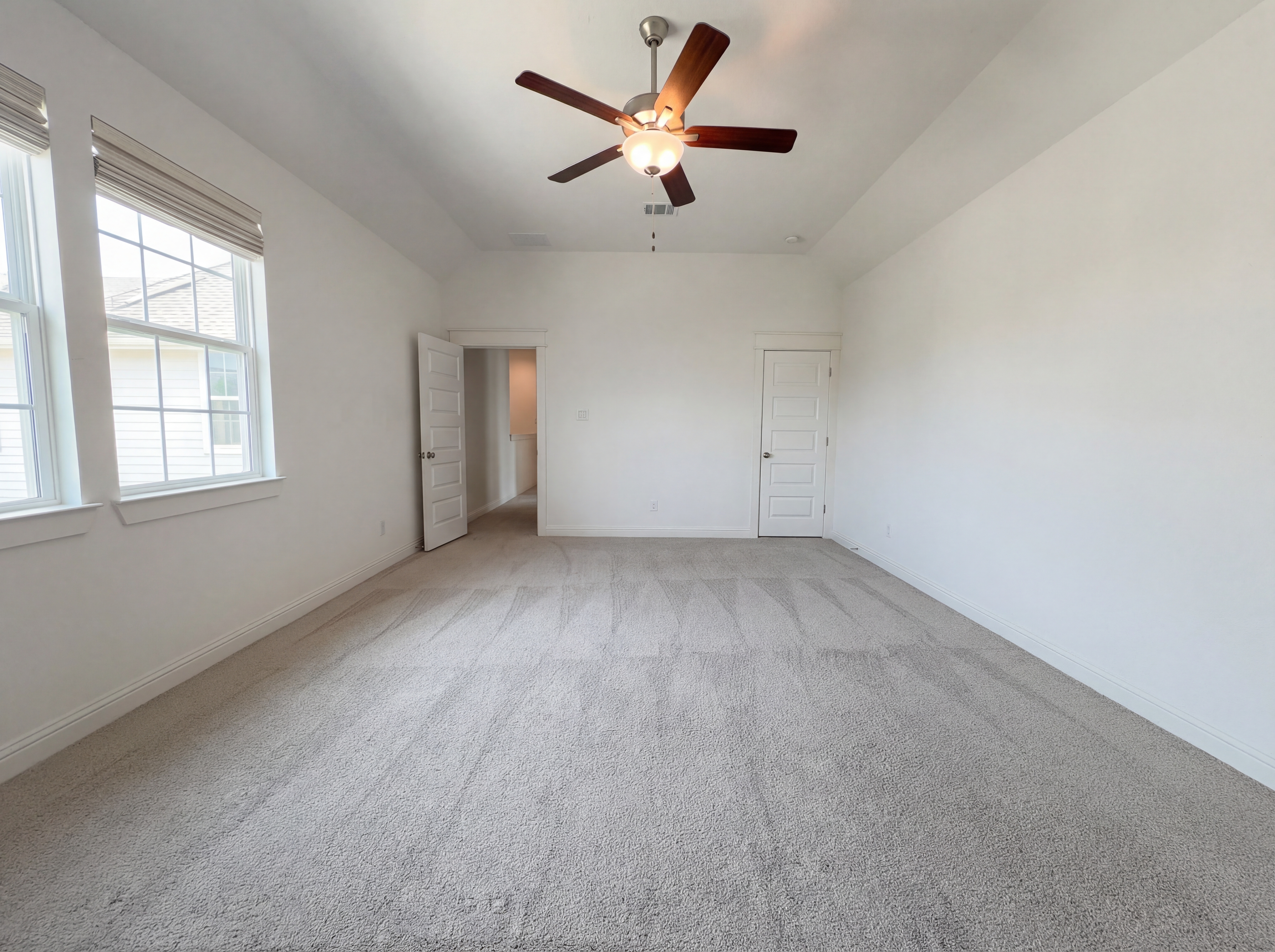 Photo 21 of 23 of 2333 Goldenglade Dr, Conroe, TX