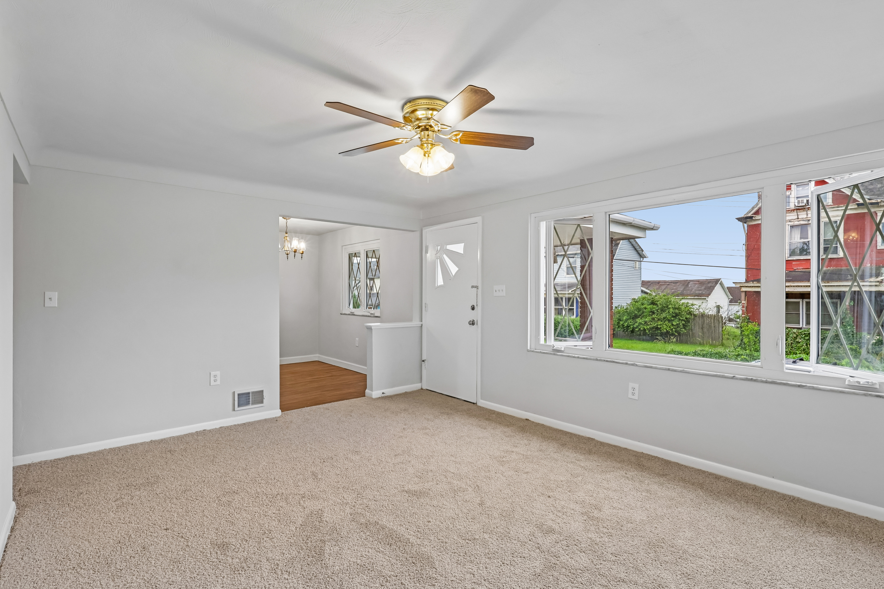 Photo 45 of 47 of 3207 Garbett St, McKeesport, PA