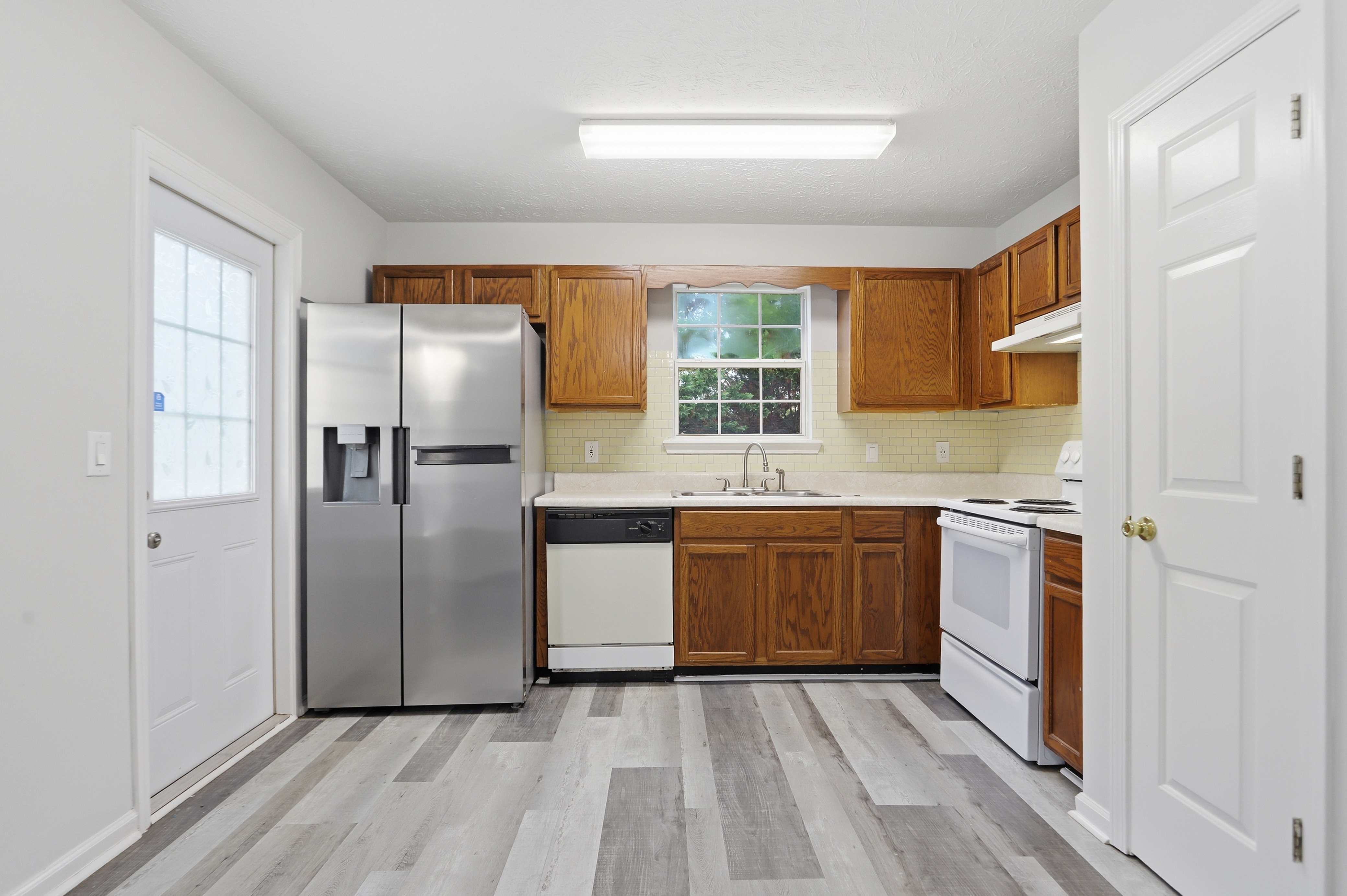 Photo 2 of 30 of 128 Ravenwood Ln, Rockmart, GA