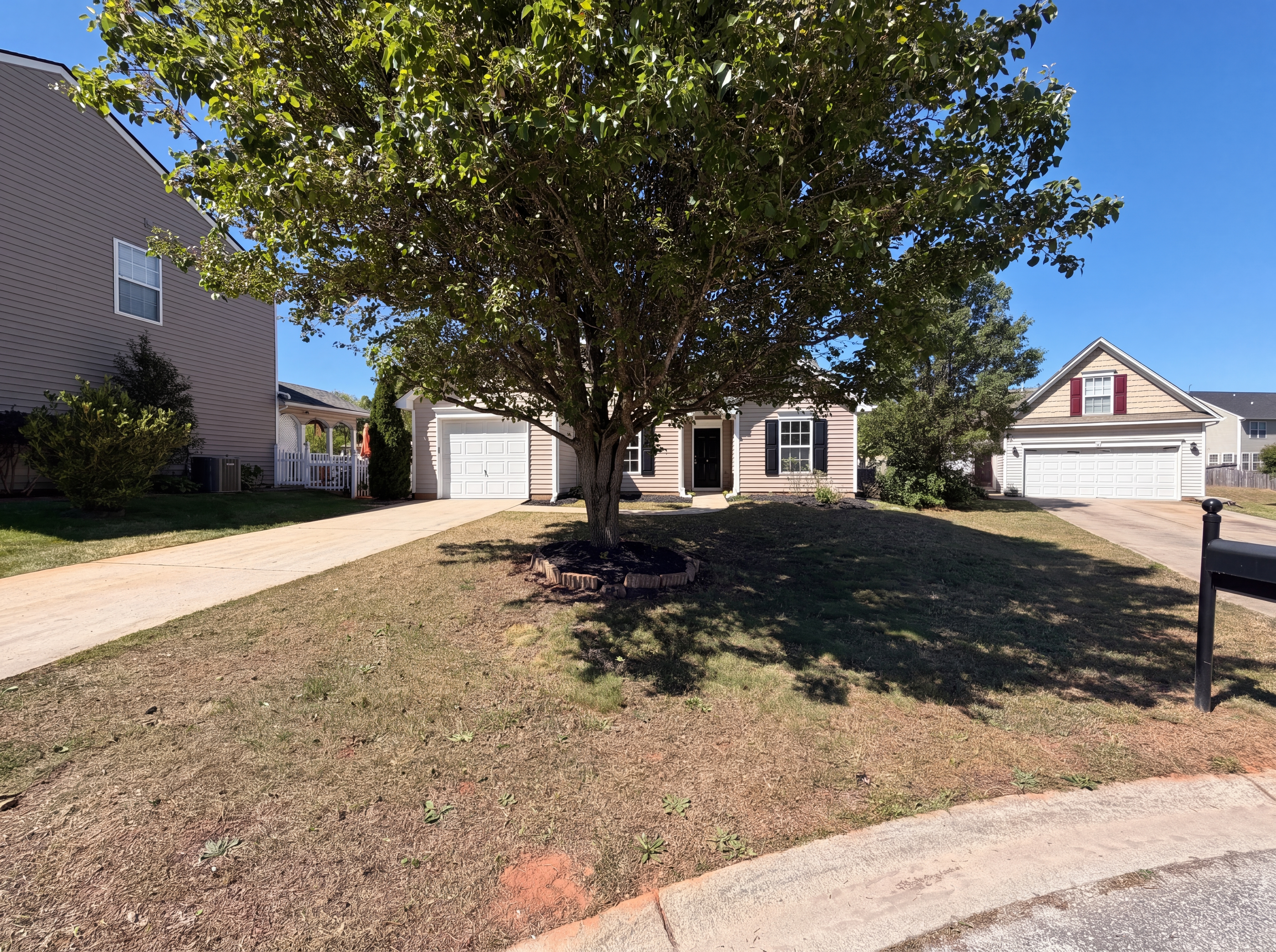 Photo 17 of 19 of 3 Hollow Tree Way, Greenville, SC