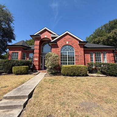 Property photo 1 of 3000 Candide Ln