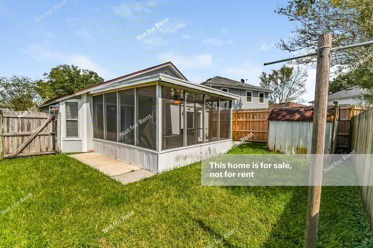 Photo 7 of 27 - 6736 Newgate Cir E, Jacksonville, FL 32244