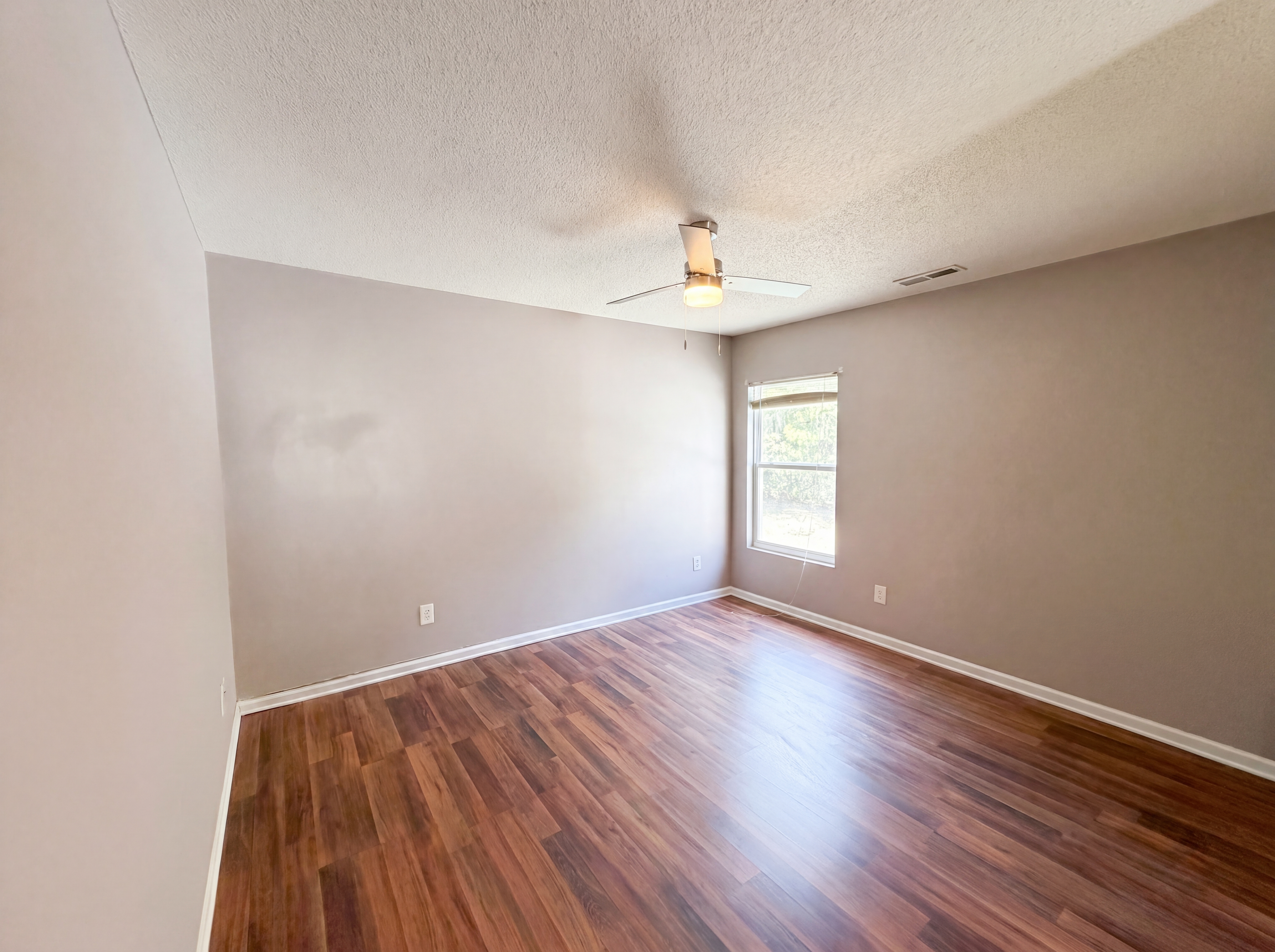 Photo 10 of 17 of 3432 Mackinac Island Ln, Raleigh, NC