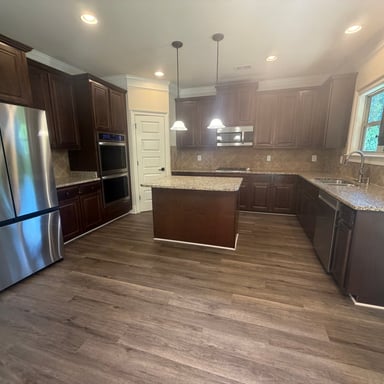 Property photo 2 of 145 Saks Ave
