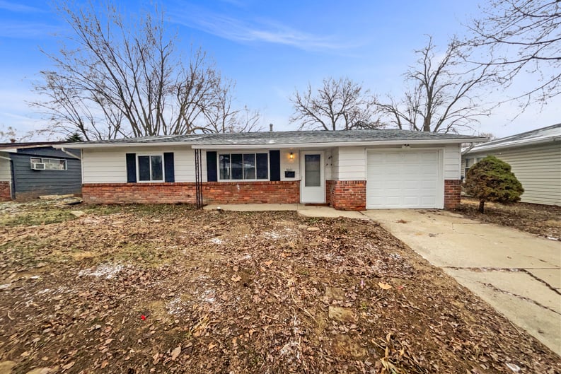 Property photo 1 of 3011 Cameron St
