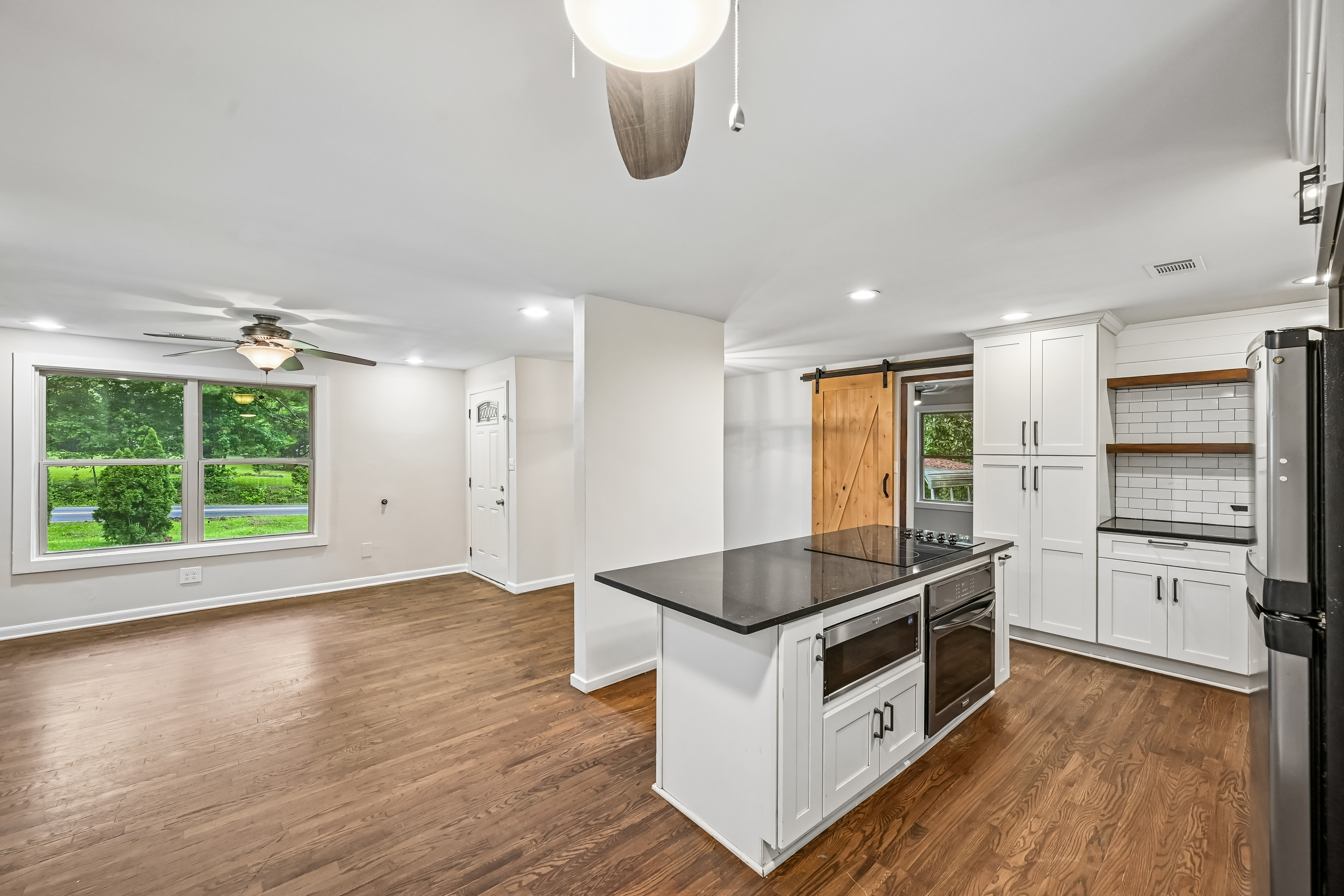Photo 3 of 42 of 1186 Brooks Rackley Rd, Dallas, GA