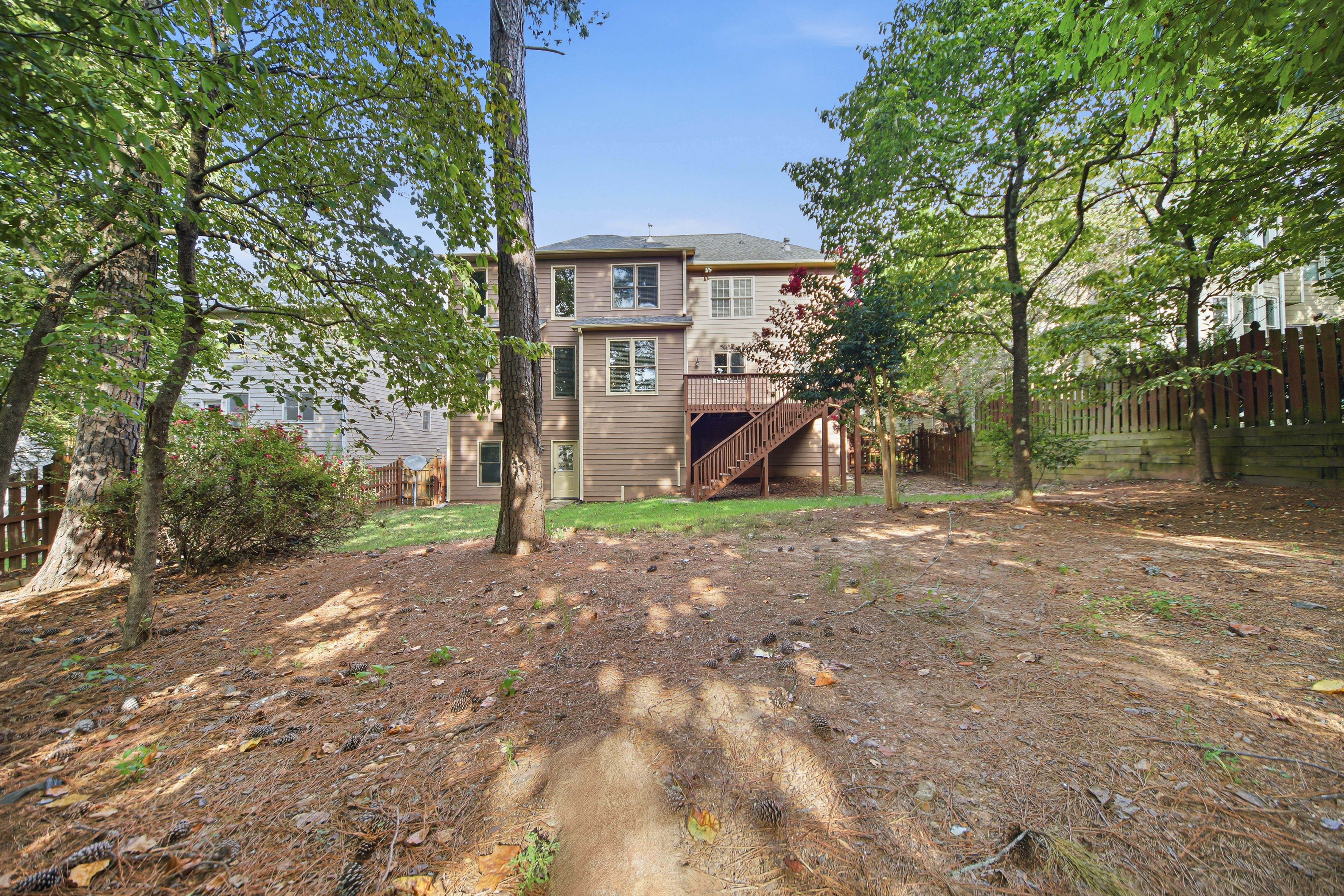Photo 5 of 39 of 700 Washington Way, Cumming, GA