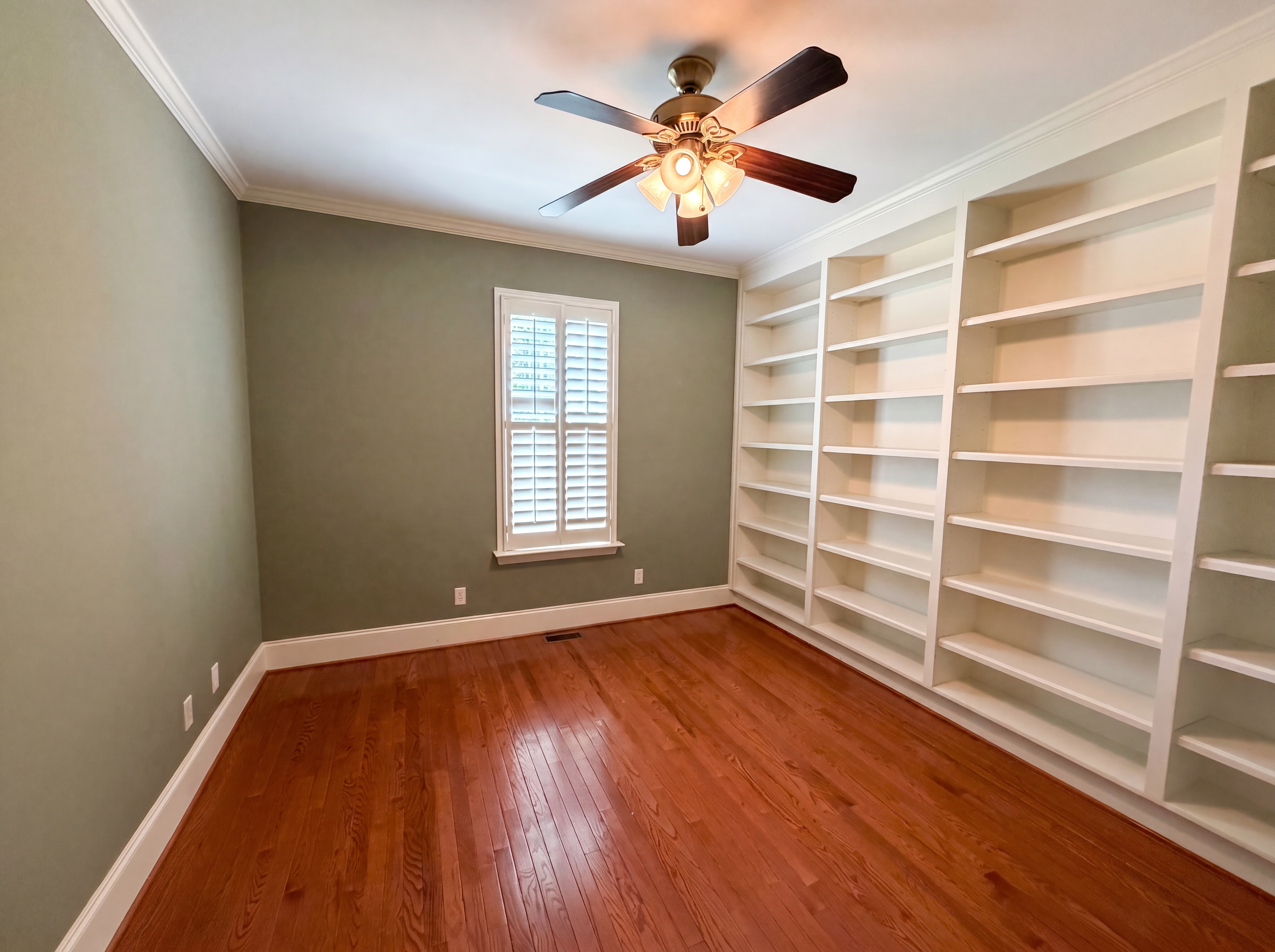 Photo 23 of 28 of 324 S Griffin Mill Ct, Spartanburg, SC
