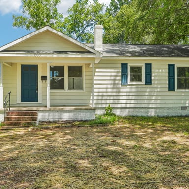 Property photo 1 of 808 Lowery St