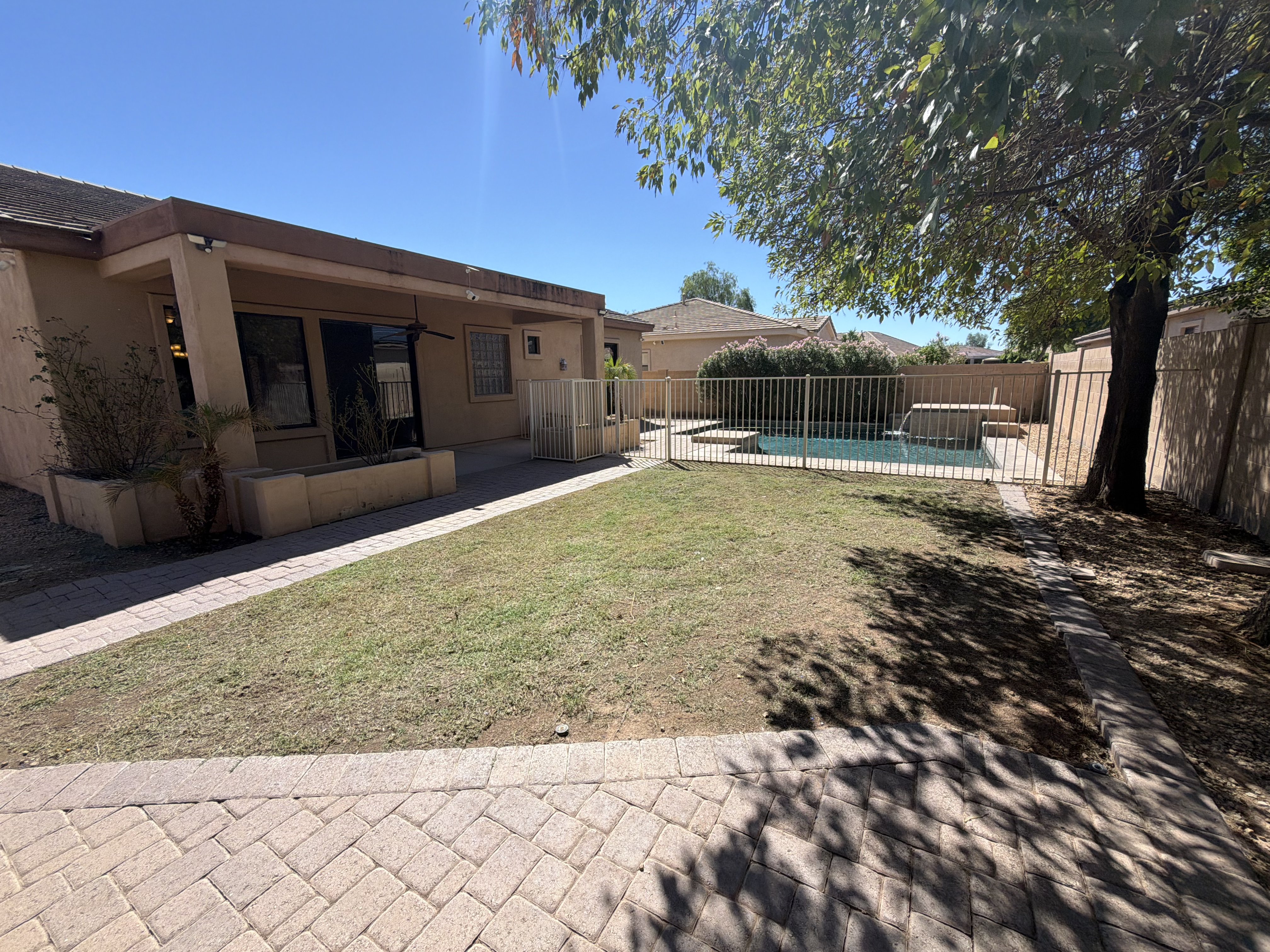 Photo 22 of 23 of 16148 W Glenrosa Ave, Goodyear, AZ