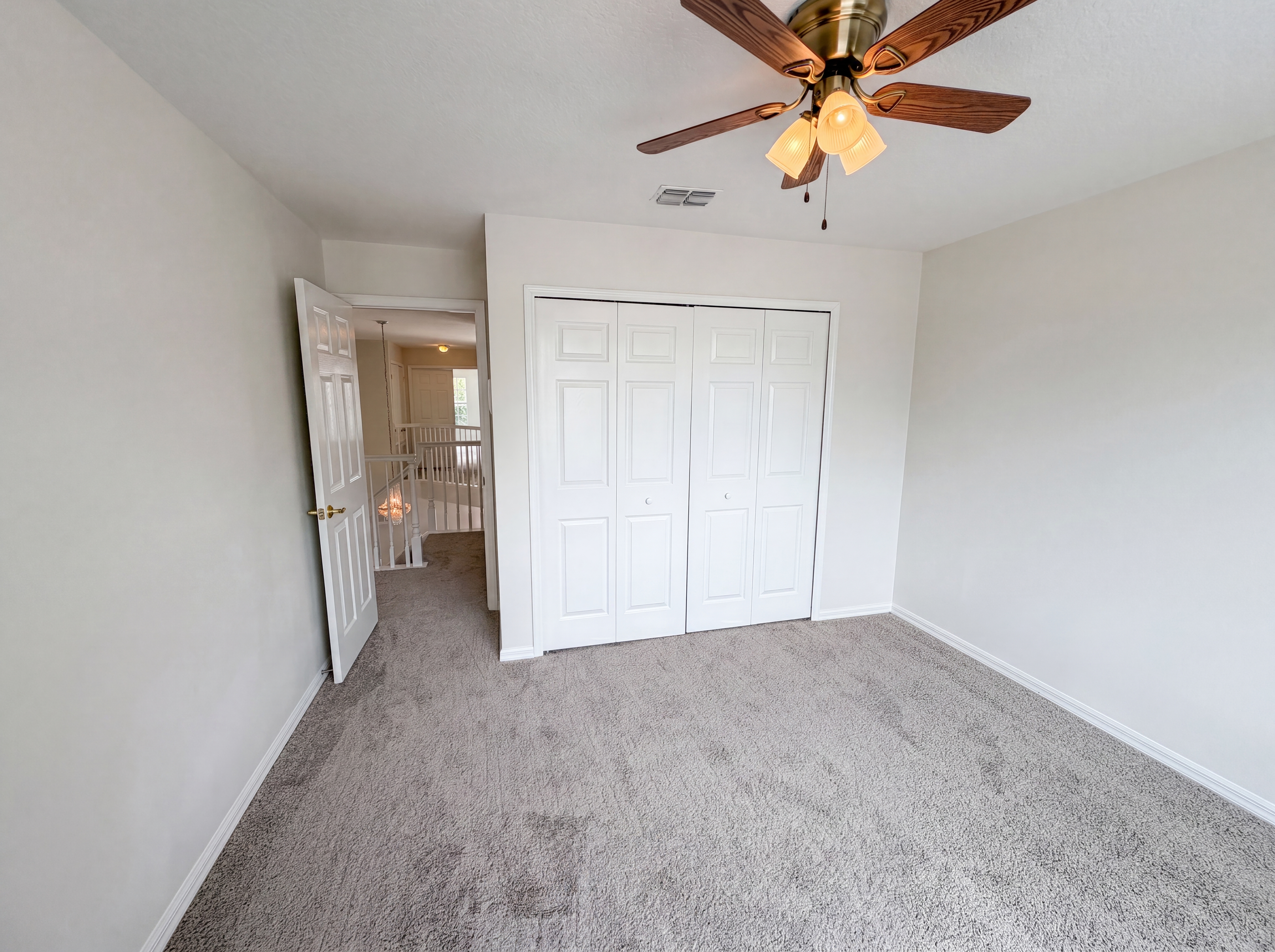 Photo 4 of 43 of 2270 Blossomwood Dr, Oviedo, FL