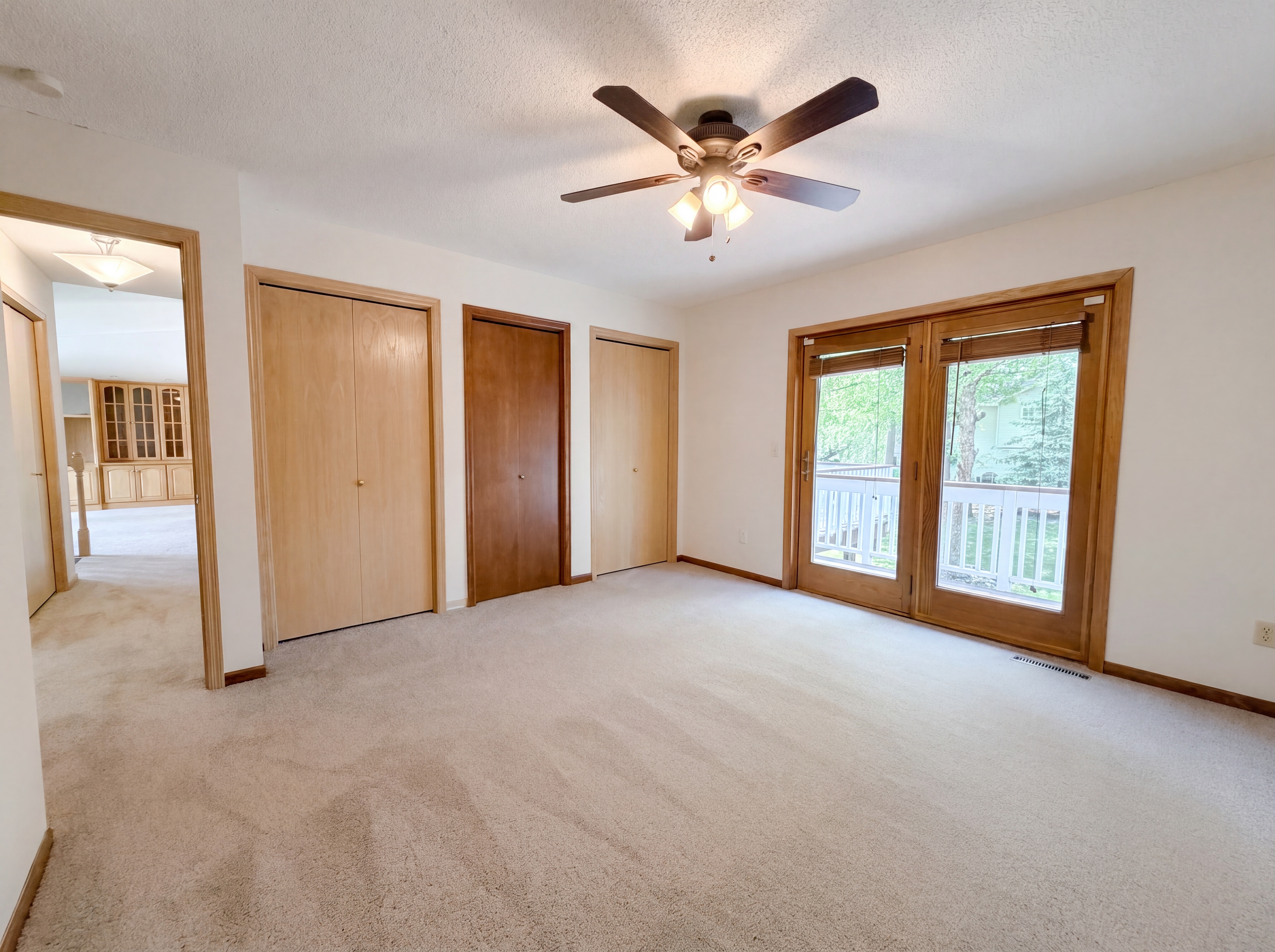 Photo 4 of 20 of 14734 Yosemite Ave S, Savage, MN