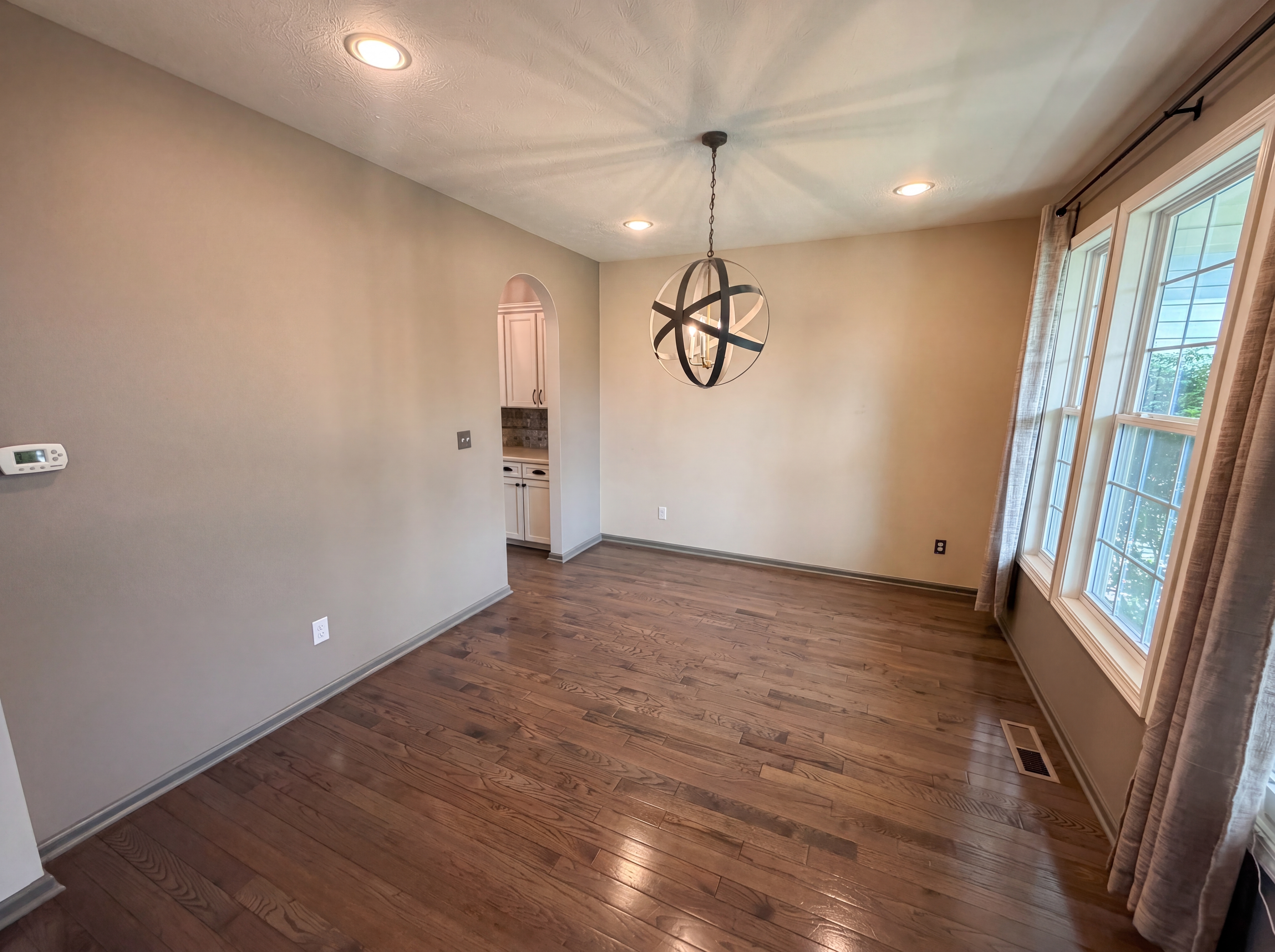 Photo 7 of 39 of 15087 Carrick Rd, Noblesville, IN