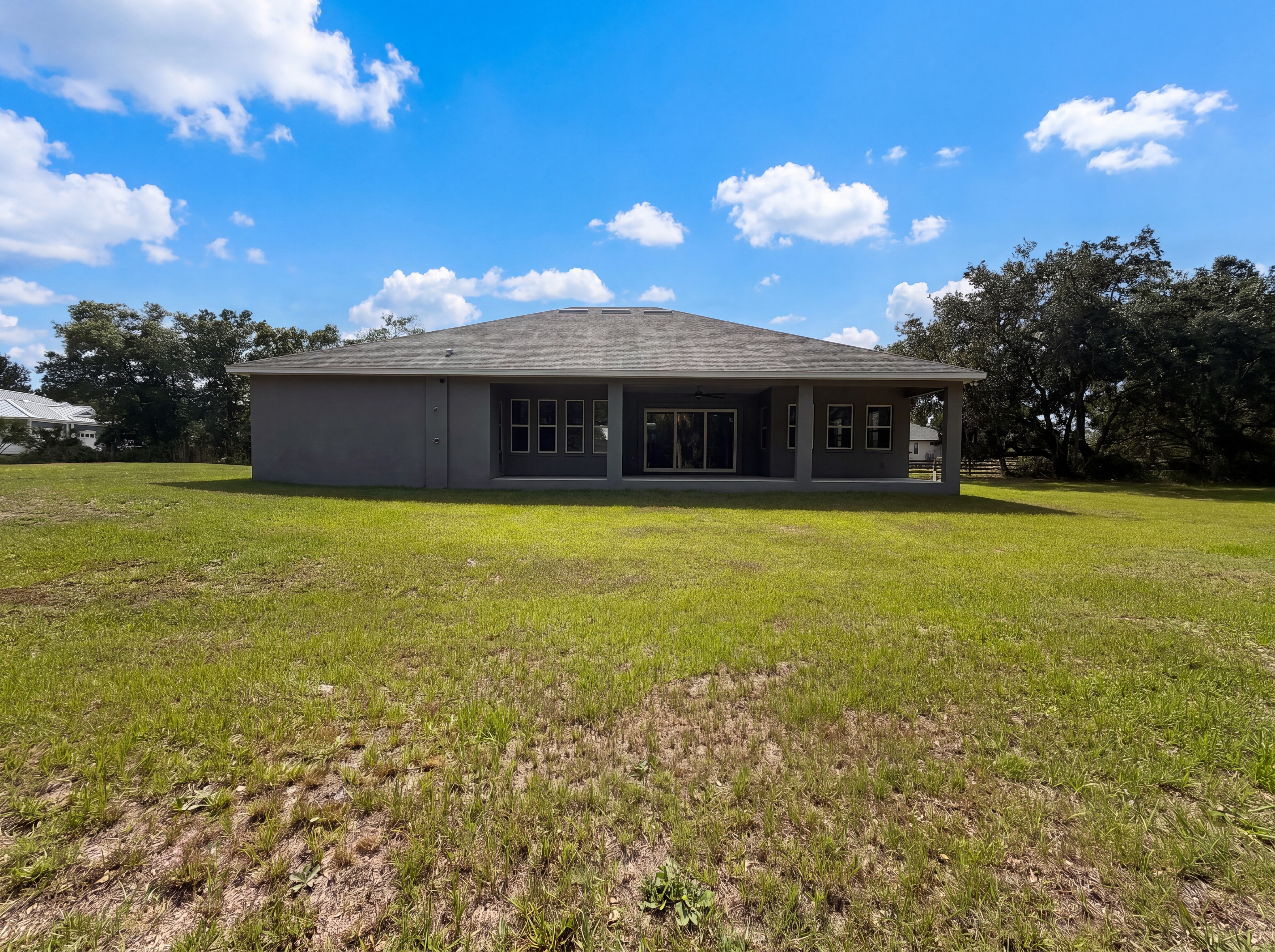 Photo 5 of 40 of 401 River Bed Ct, Wimauma, FL