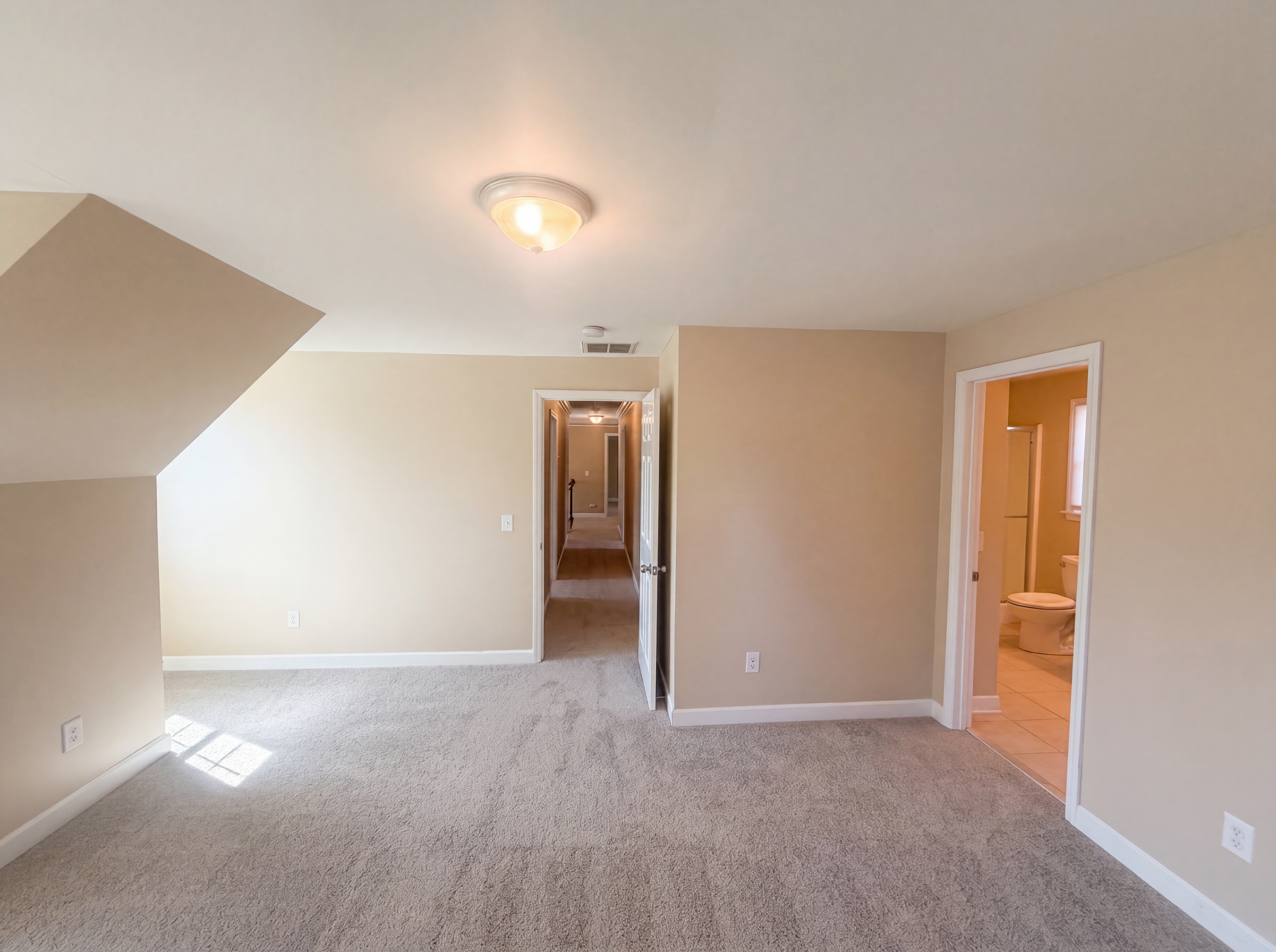 Photo 23 of 38 of 5210 Flintrock Ct, Greensboro, NC