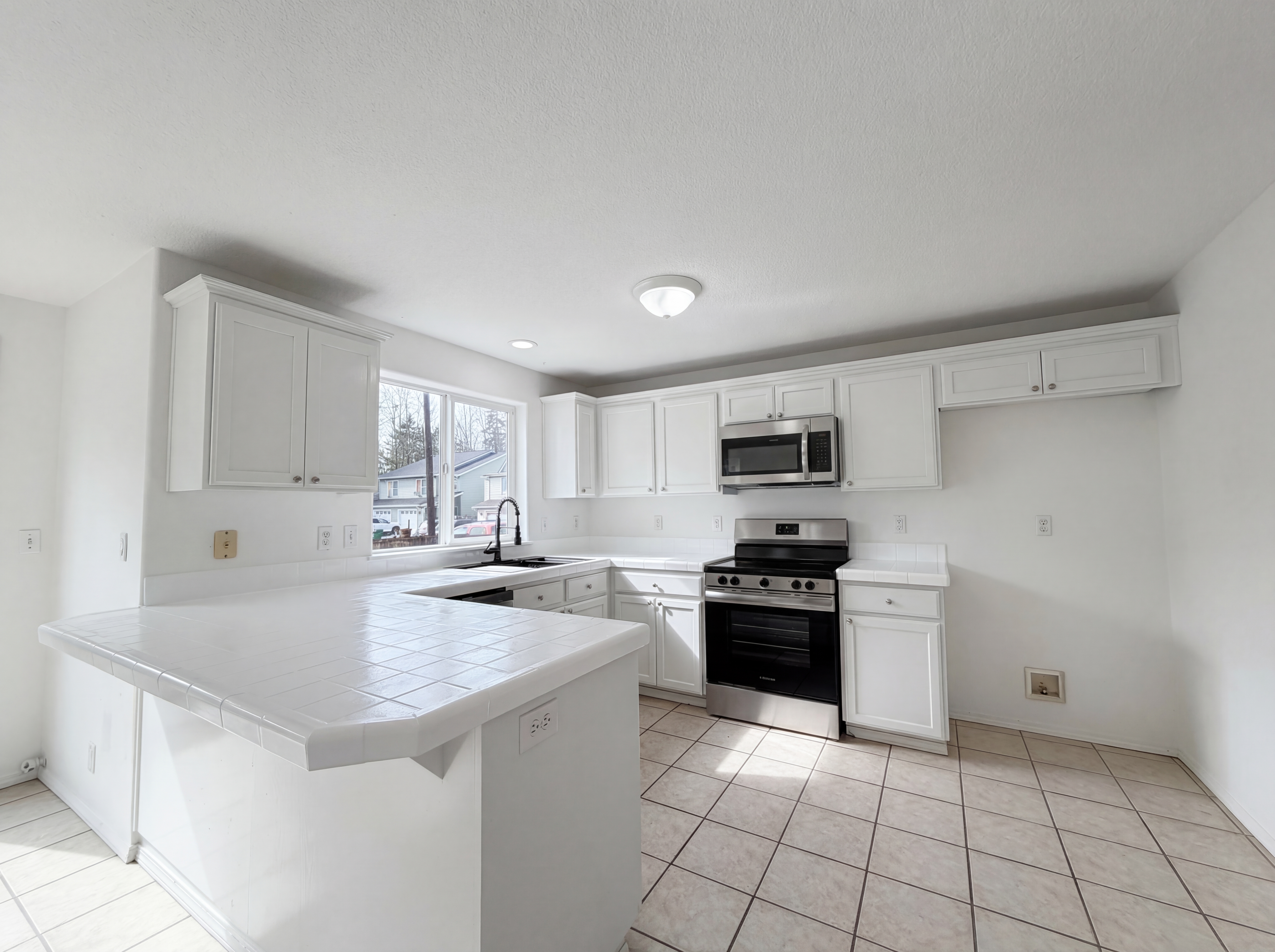 Photo 10 of 20 of 59130 Oak Glen Ave, Saint Helens, OR