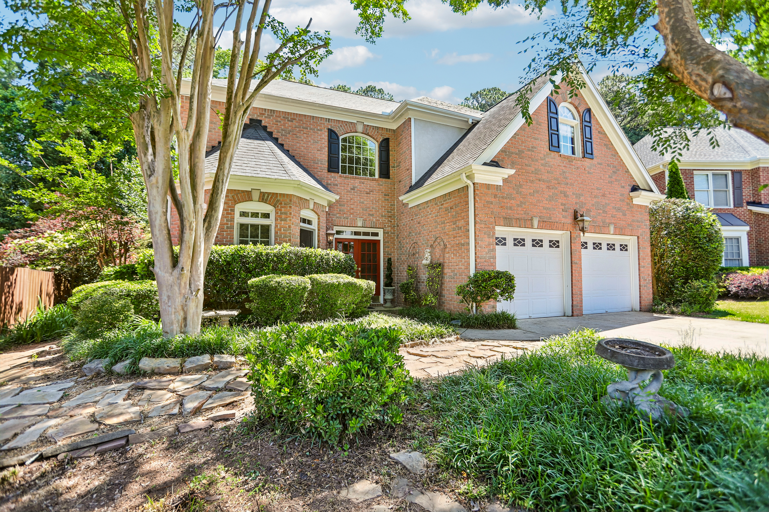 Photo 13 of 38 of 3054 Montclair Cir SE, Smyrna, GA