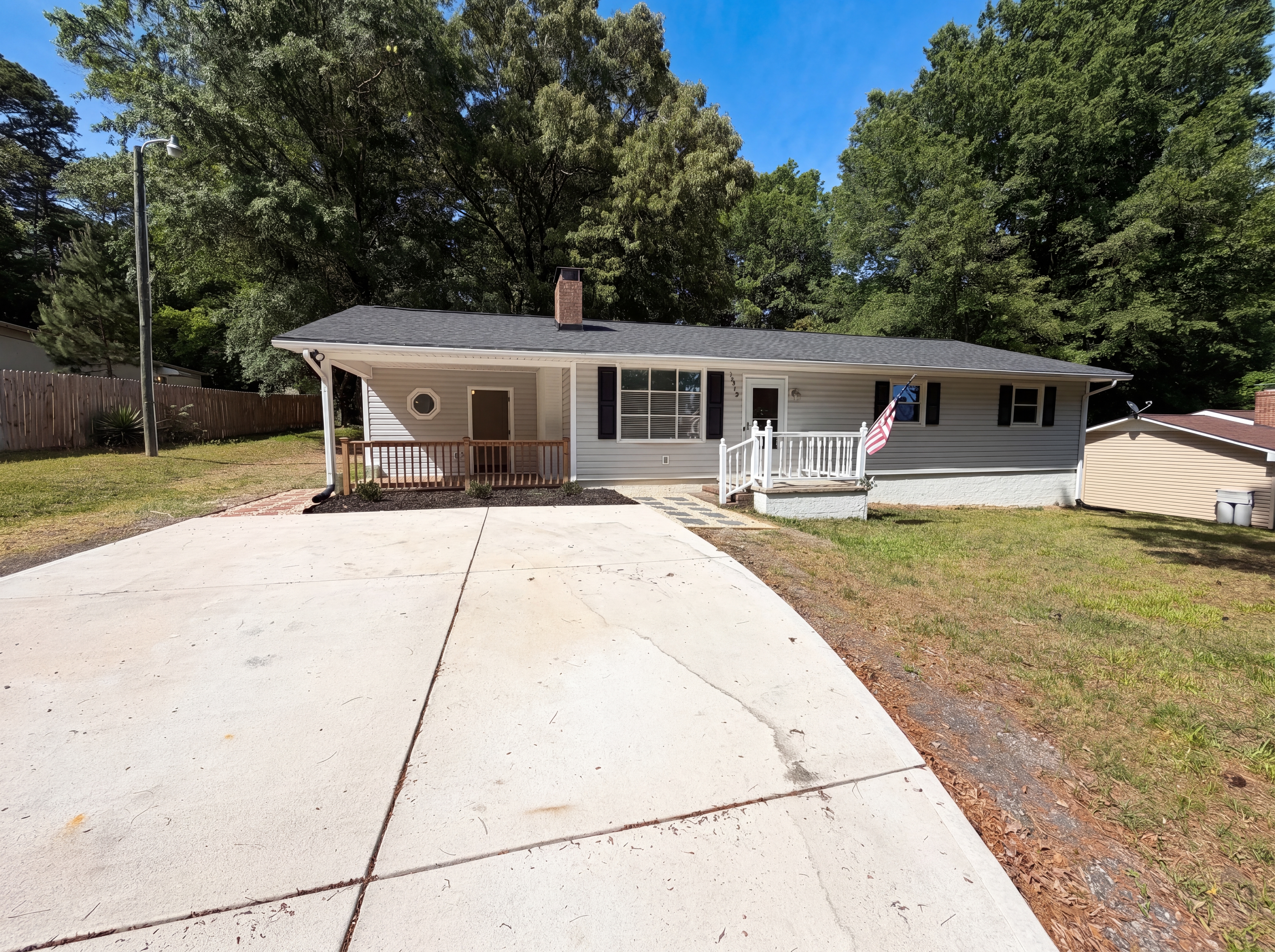 Photo 14 of 16 of 2815 Midpines Dr, Winston Salem, NC