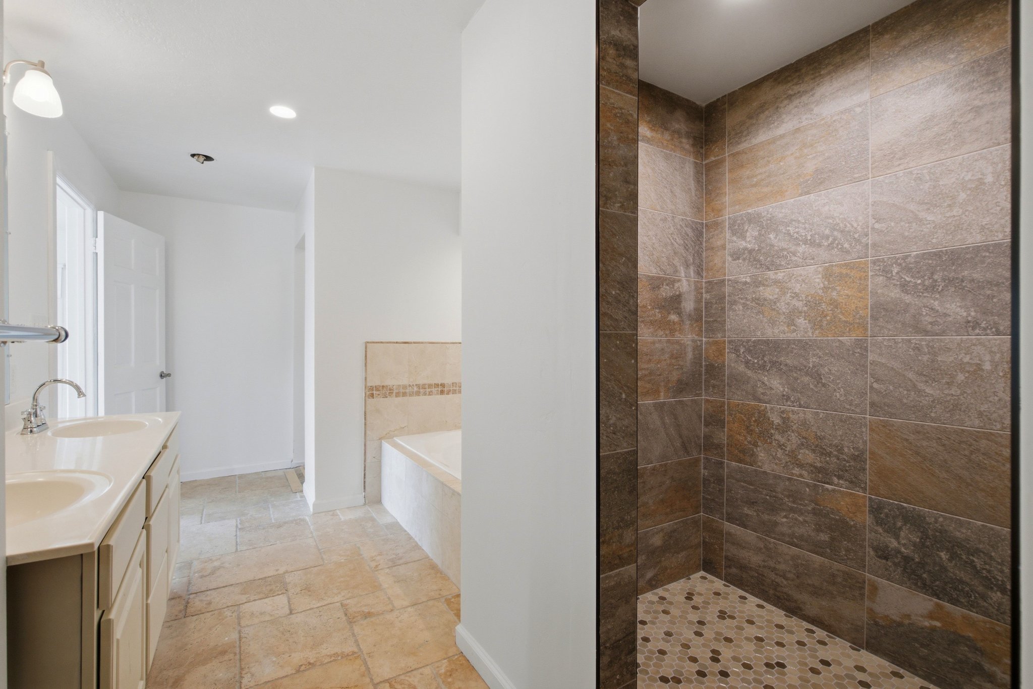 Photo 27 of 81 of 3077 North Bannock Dr, Provo, UT