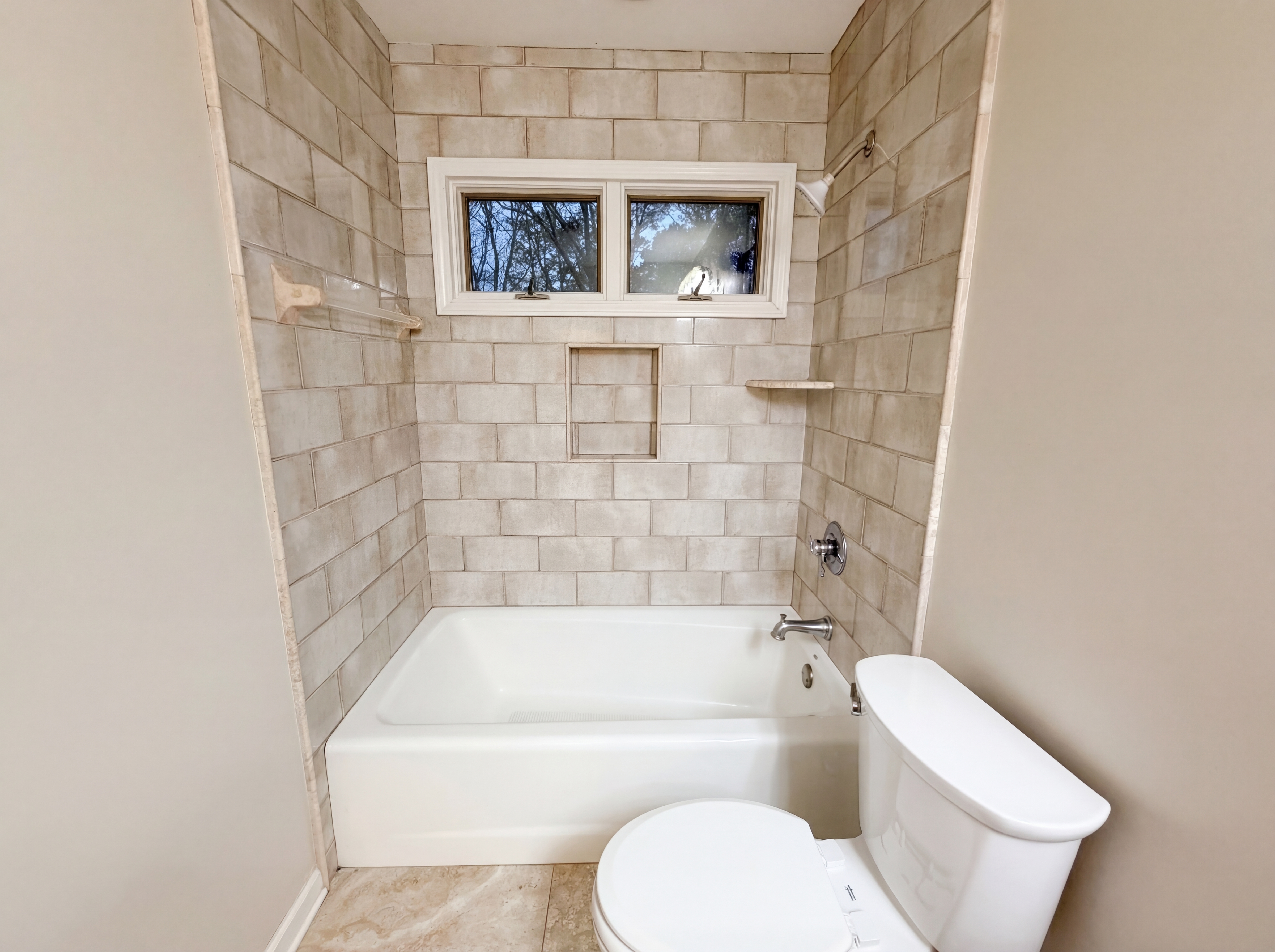 Photo 15 of 21 of 3805 Lenna Dr, Snellville, GA