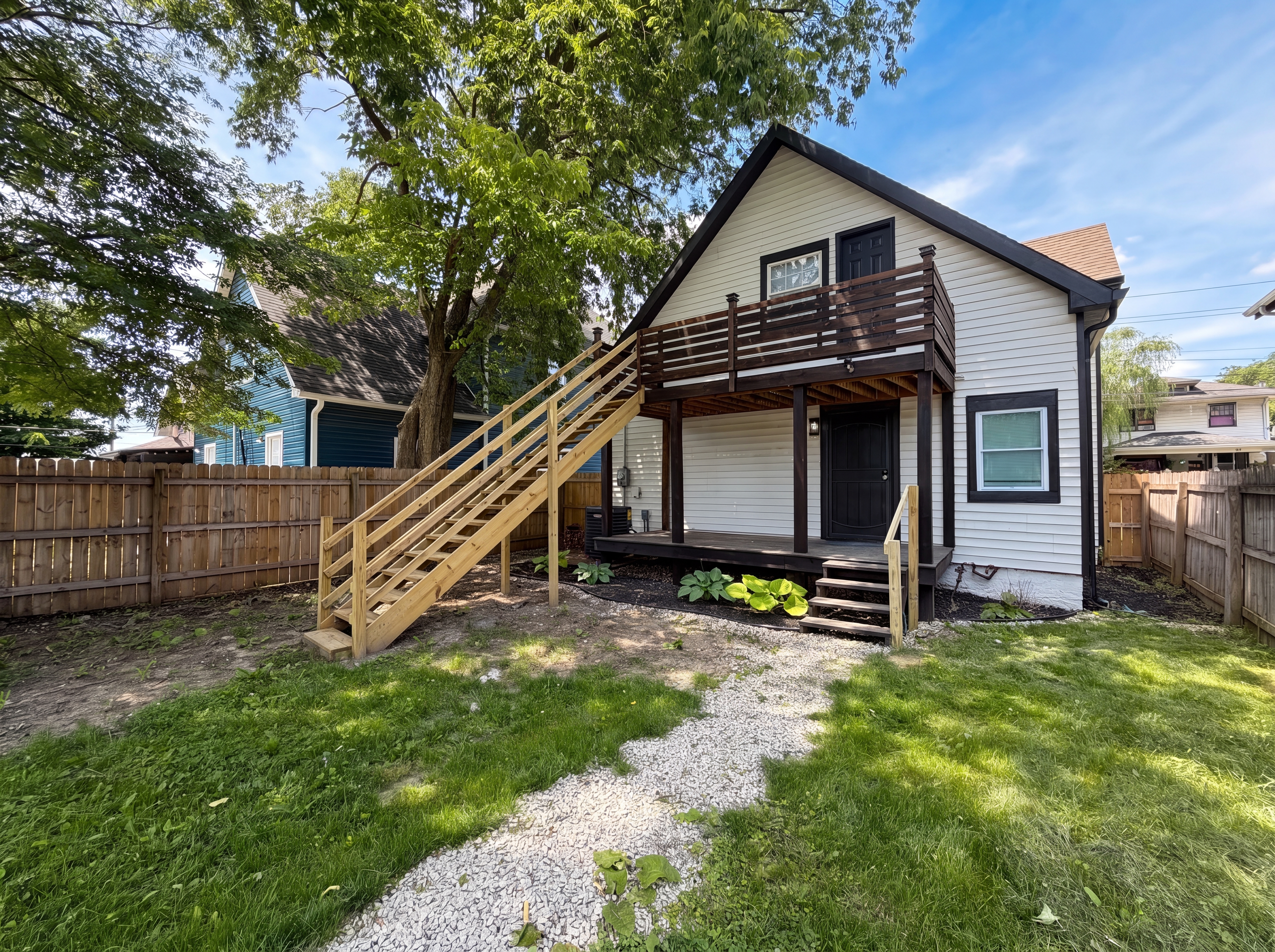 Photo 5 of 20 of 37 N Sherman Dr, Indianapolis, IN